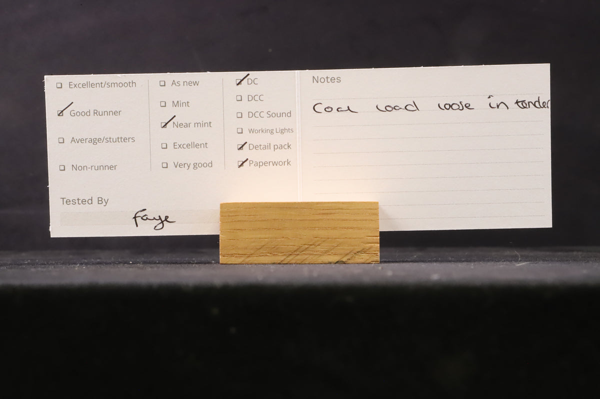 Dapol N 2S-017-008 Britannia Class &#39;70051&#39; &#39;Firth of Forth&#39; BR Lined Green L/C