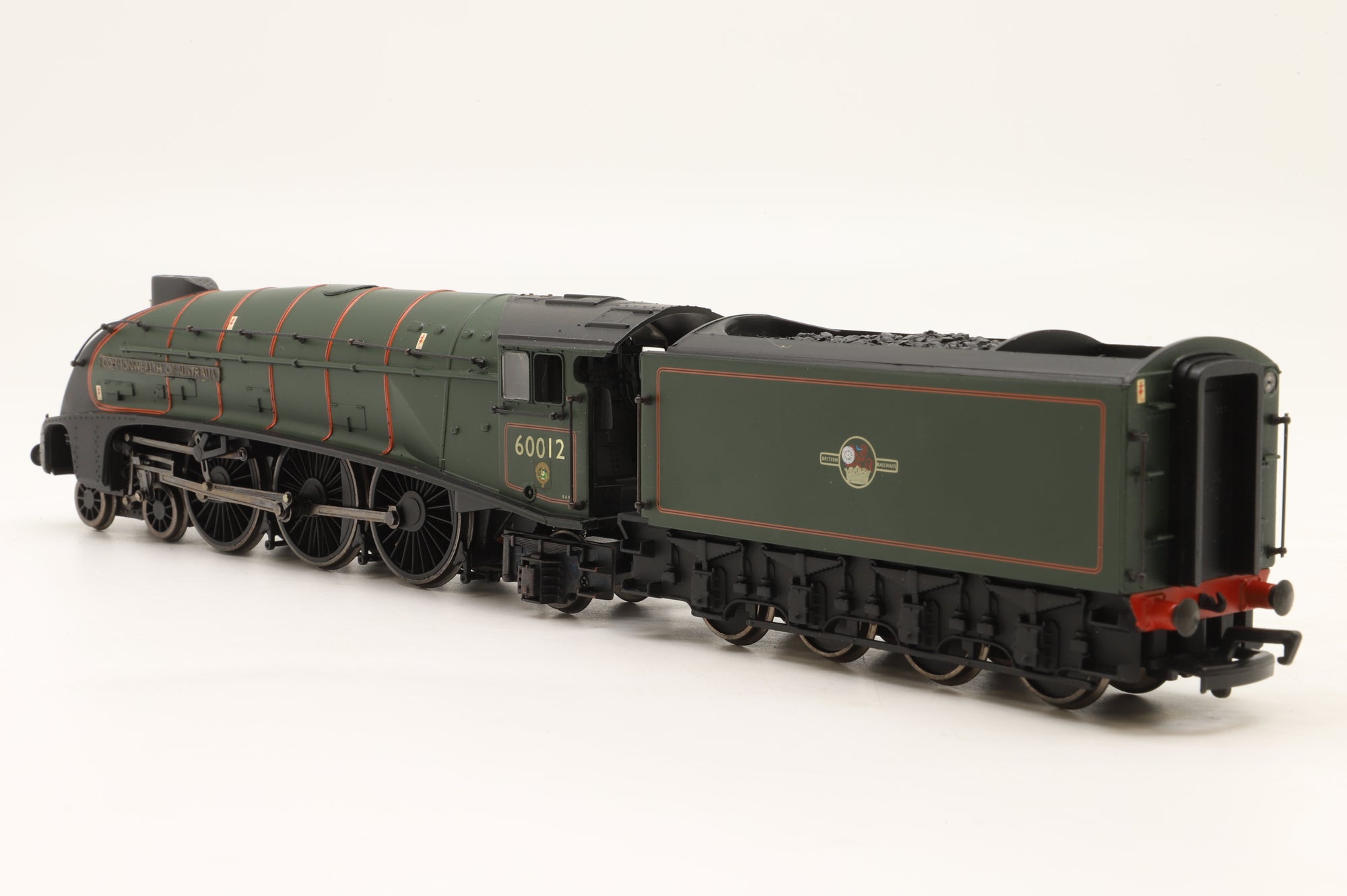 Bachmann OO Class A4 '60012' 'Commonwealth Of Australia' BR Lined Green L/C Renamed
