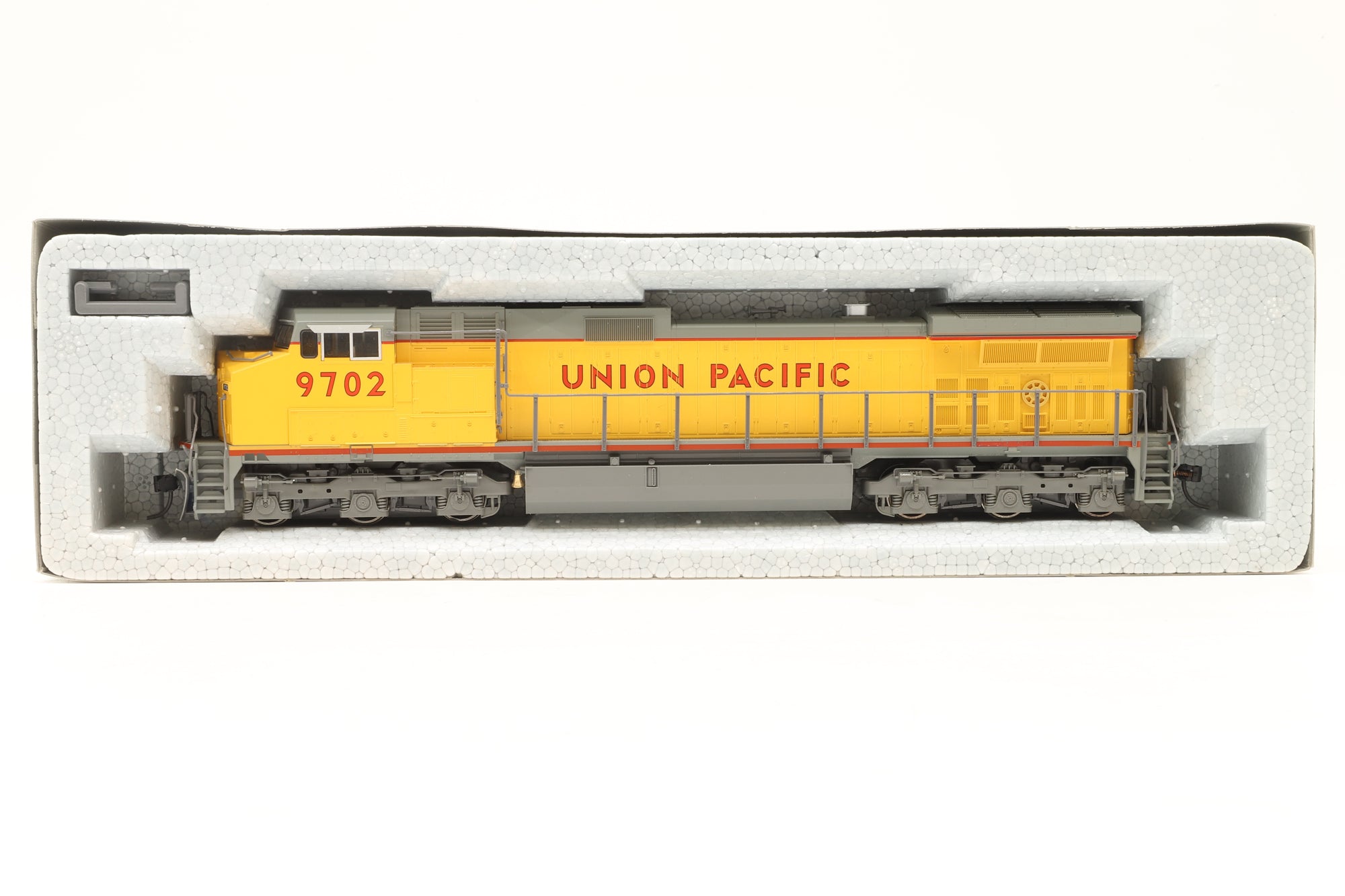 Kato HO 37-1305 GE C44-9W Dash 9 Union Pacific #9702