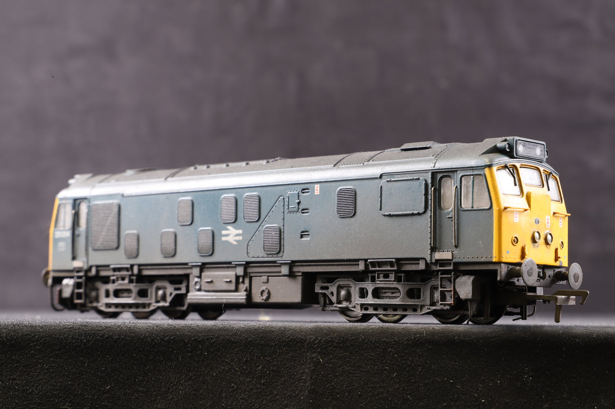 Bachmann OO 32-404 Class 25/3 Diesel &#39;25054&#39; BR Blue, Weathered