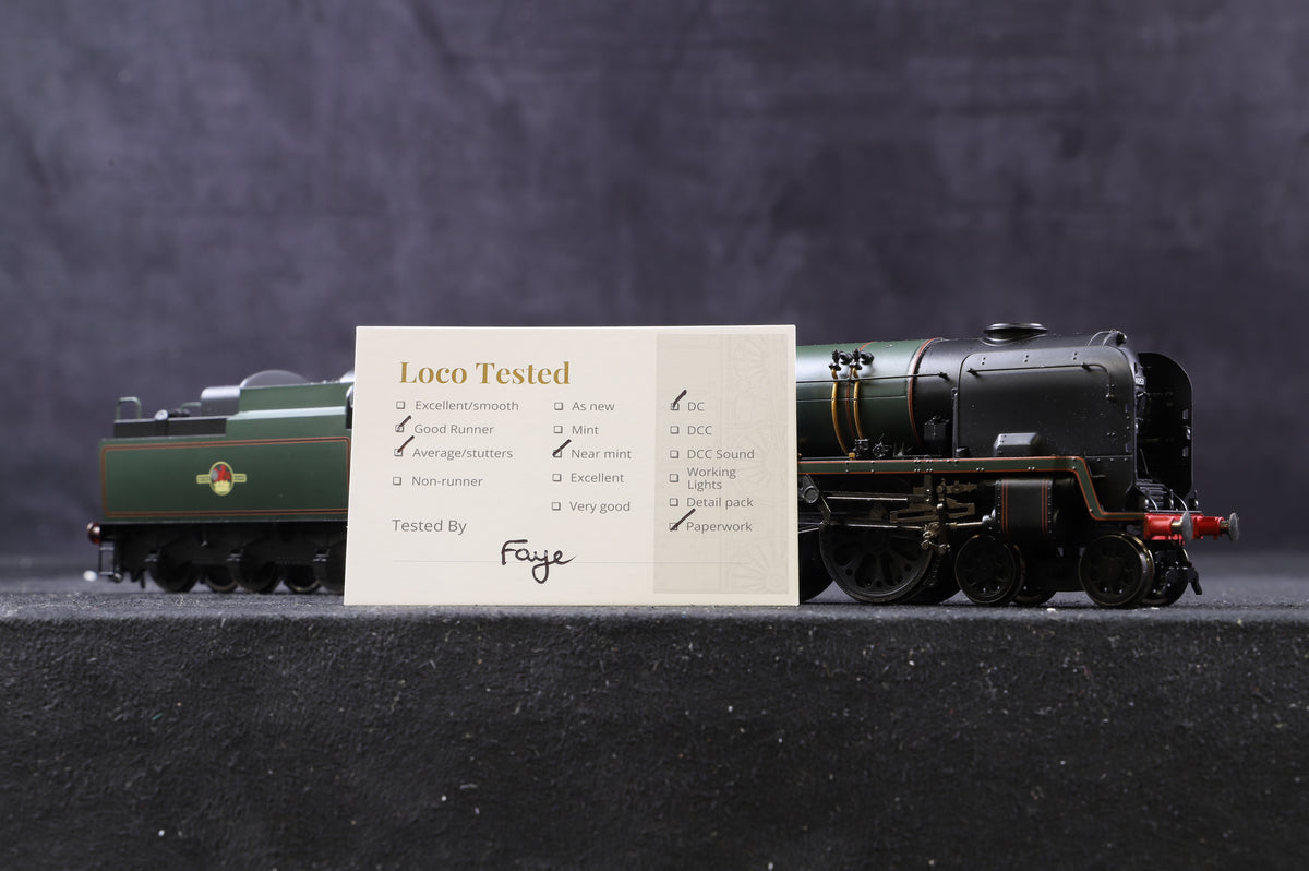 Hornby OO R2586 4-6-2 Rebuilt Of Britain Class &#39;34053&#39; &#39;Sir Keith Park&#39; BR Lined Green L/C