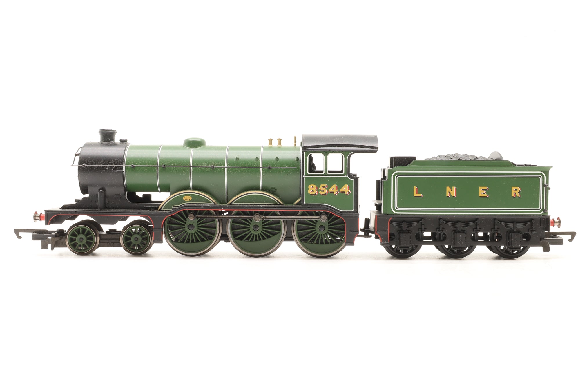 Hornby OO LNER B12 '8544' & Two Teak Clerestory Coaches