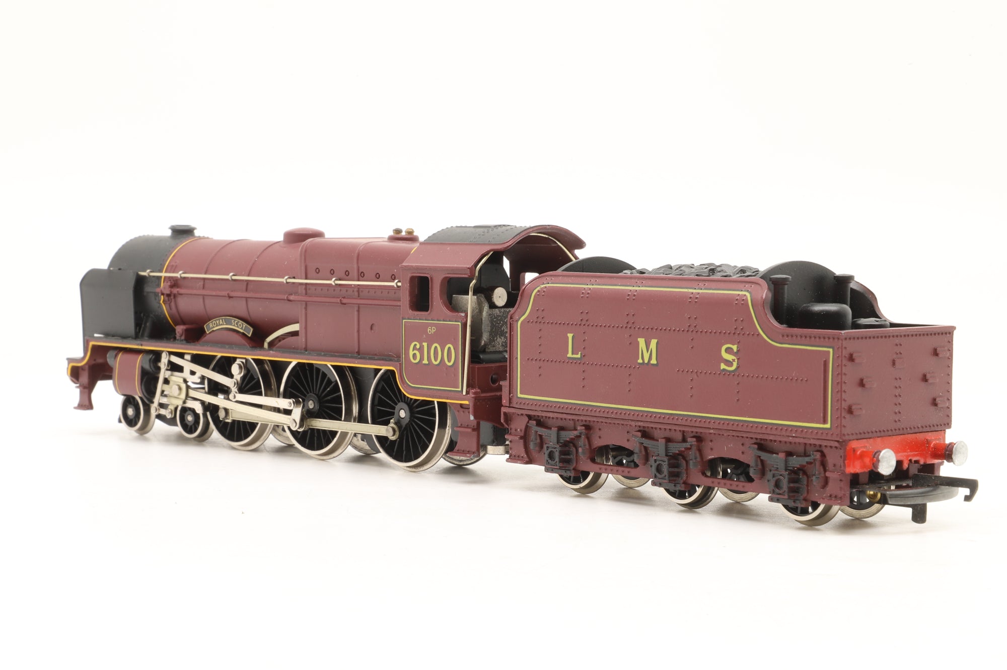 Wrenn OO W2260 Royal Scot Class 6100 'Royal Scot' in Lined LMS Maroon