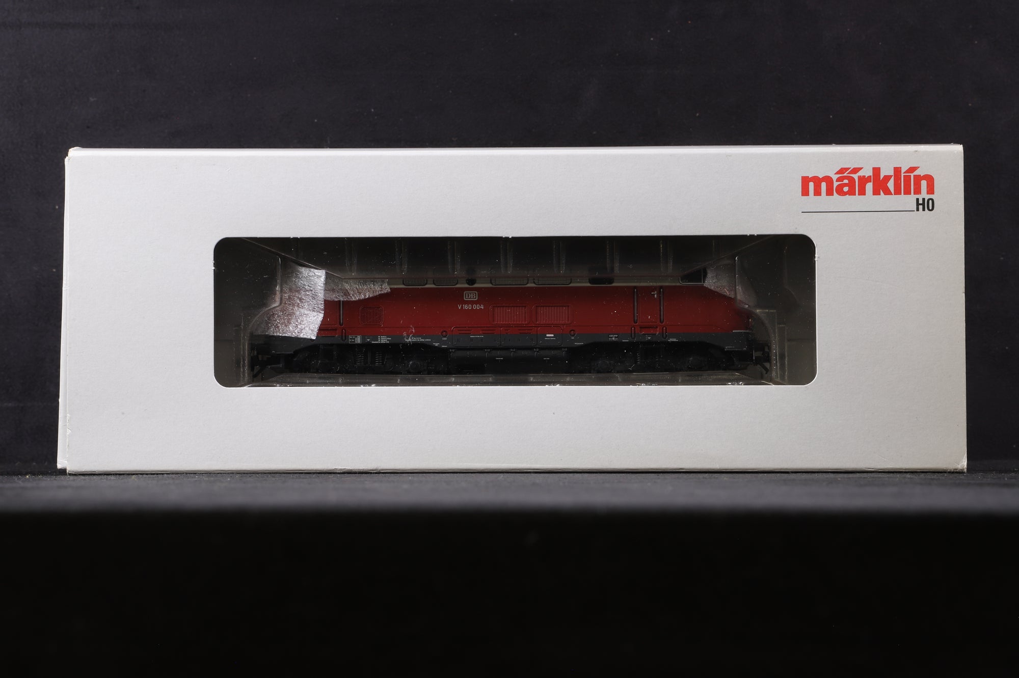 Marklin HO 37741 BR V160 V160004 in DB Crimson/Cream - UNTESTED