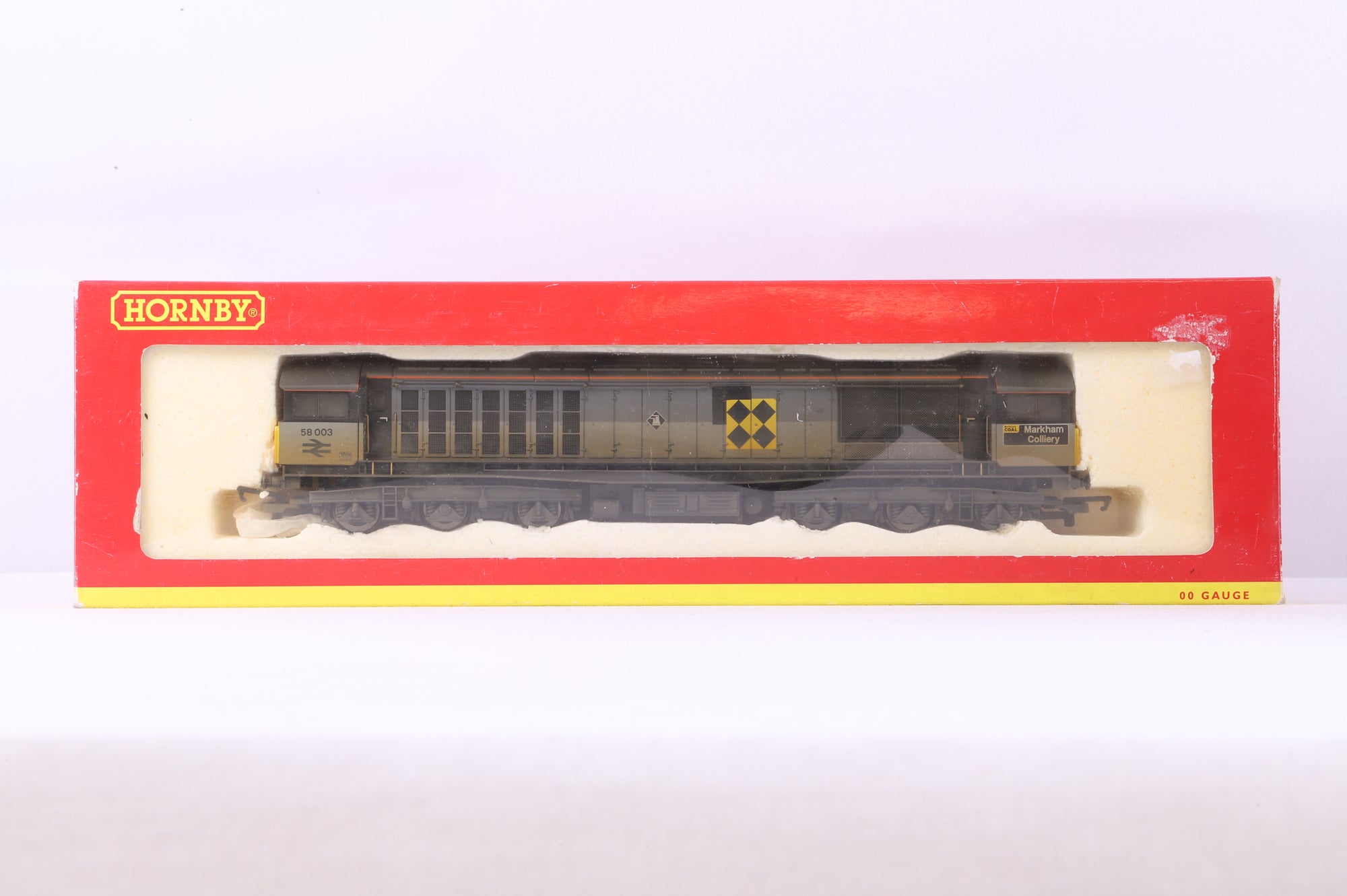 Hornby OO R2252B Class 58 58003 'Markham Colliery' in BR Railfreight Coal Sector Grey - Weathered