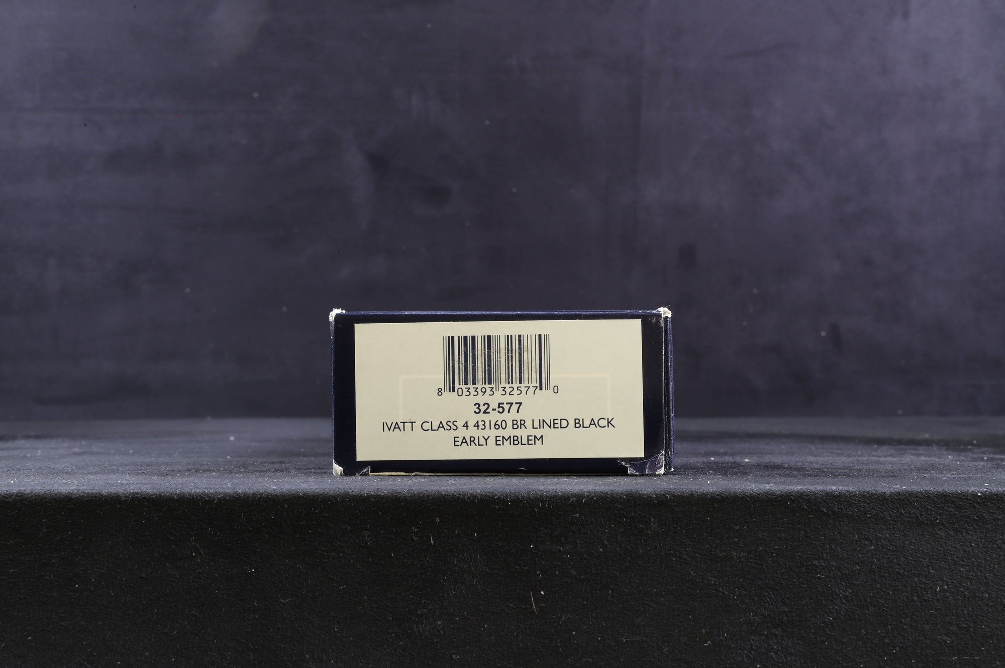 Bachmann OO 32-577 Ivatt Class 4MT 2-6-0 43160 in BR lined black with early emblem