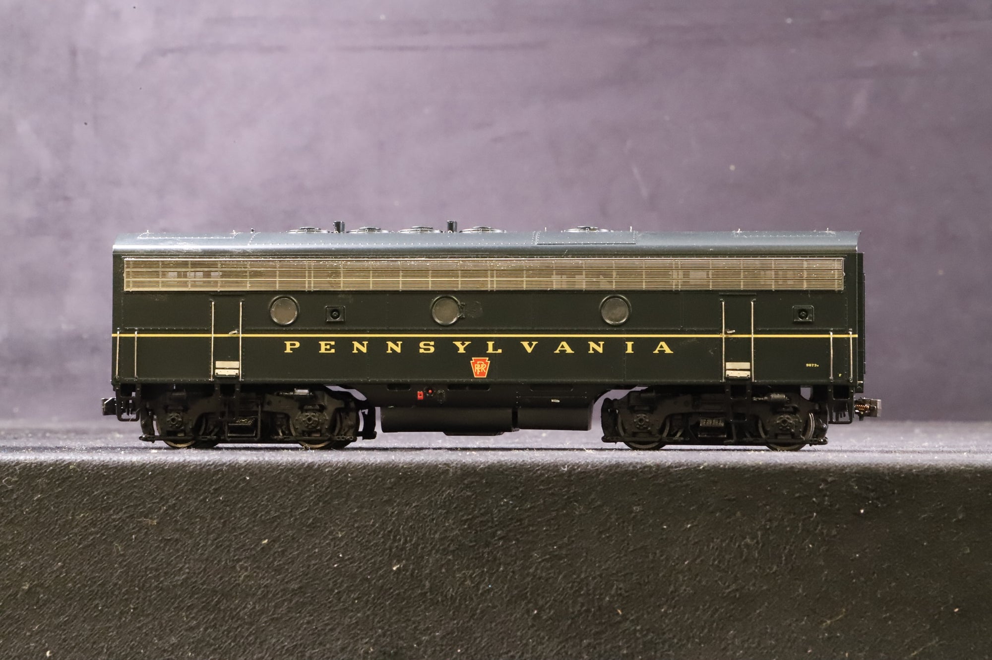 Athearn Genesis HO G15016 F-7A & F-7B Pennsylvania DCC Sound