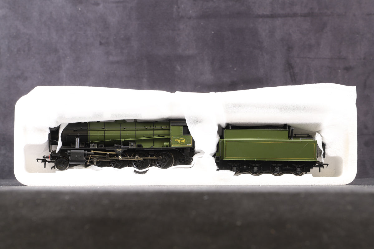 Bachmann OO 32-250X 2-8-0 WD Dutch N.S Livery &#39;4479&#39; Green