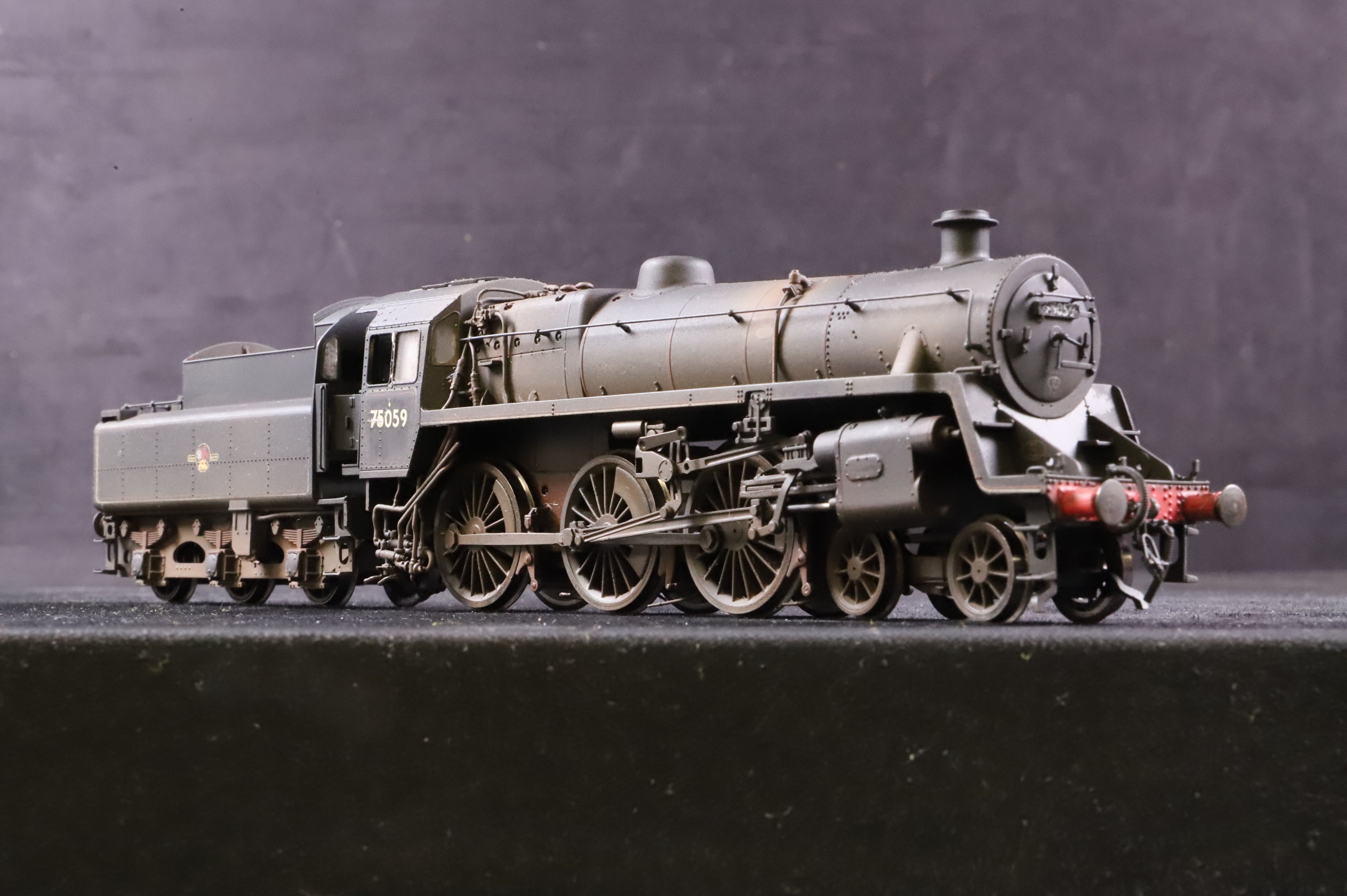 こんさ55 HORNBY 7MT 70040 Hornby OO R2715 Standard Class 4MT '75059' BR Black L/C Weathered