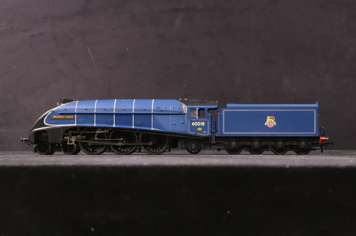 Hornby OO R2991XS Class A4 &#39;60018&#39; &#39;Sparrow Hawk&#39; BR Blue E/C DCC Sound