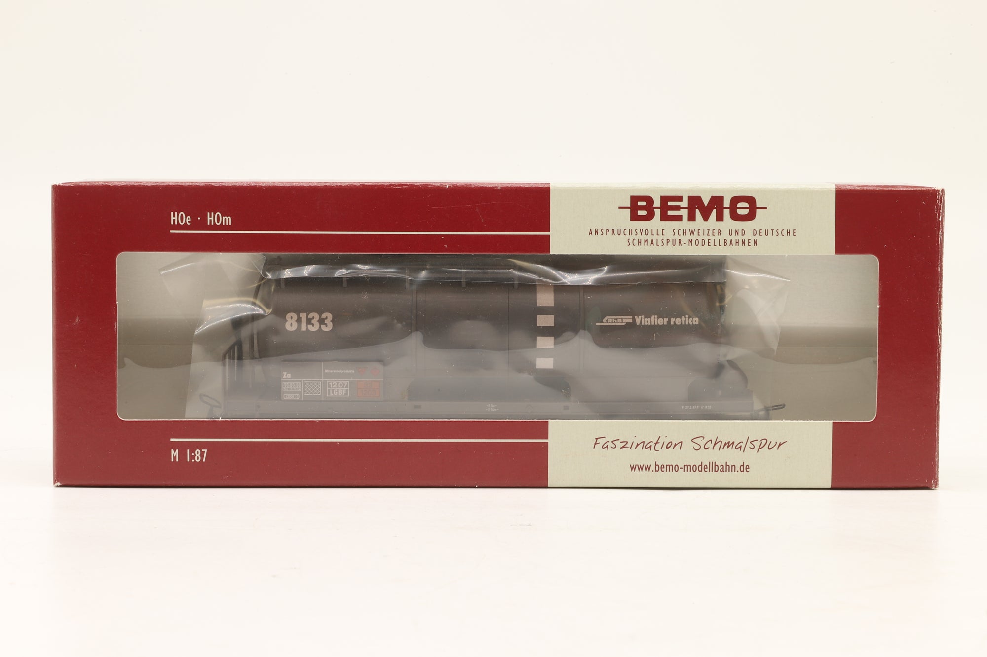 BEMO HOm Rake of 2x RhB Tank Wagons