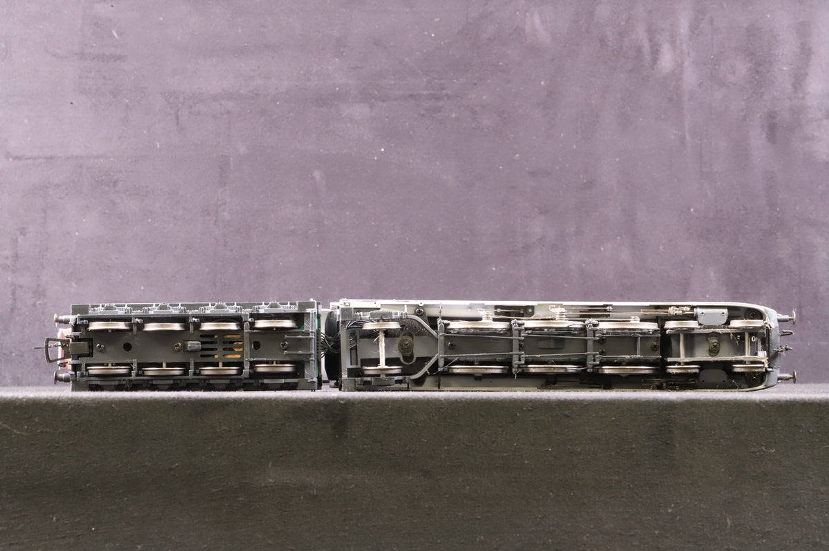 Dapol Black Label OO BL-001-005 Class A4 &#39;2512&#39; &#39;Silver Fox&#39; LNER Silver DCC Sound &amp; Smoke