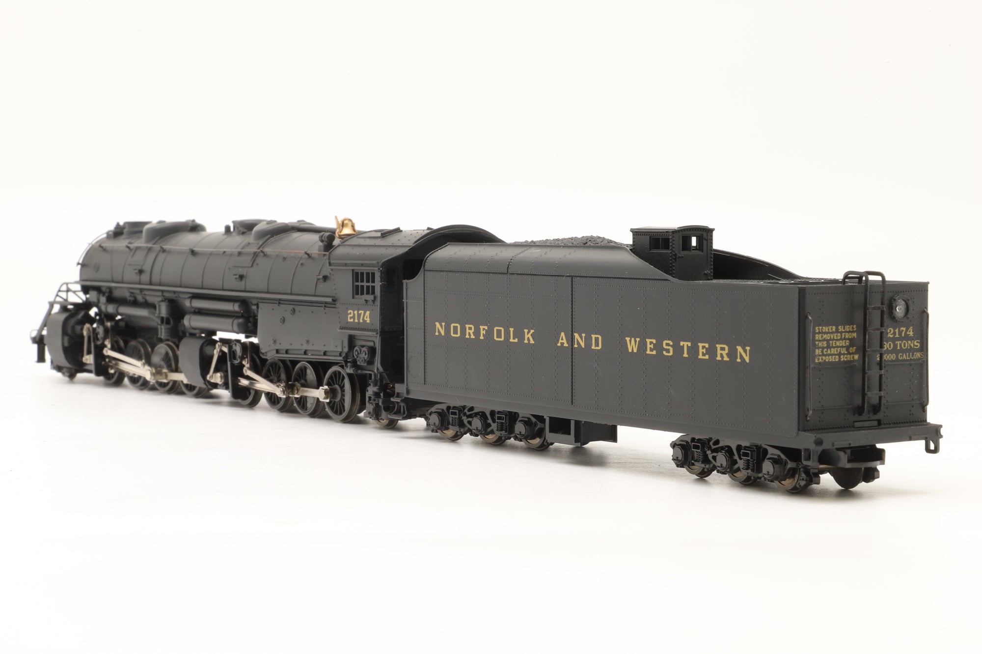 Rivarossi HO 1593 2-8-8-2 Mallet #2174 in Norfolk & Western Black