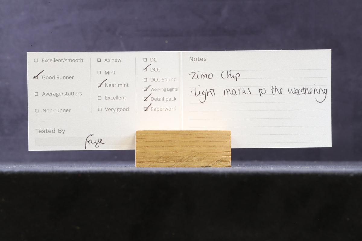 Graham Farish N 371-605 Class 42 &#39;810&#39; &#39;Cockade&#39; BR Blue Weathered DCC Fitted