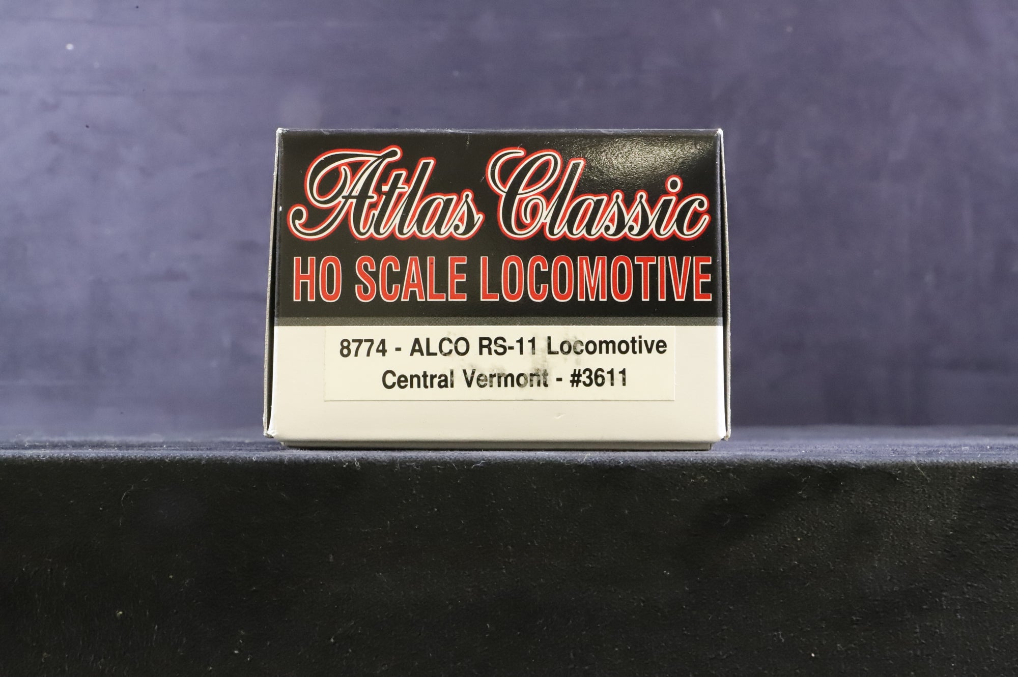 Atlas HO 8774 RS-11 Loco No.3611 in Central Vermont Livery