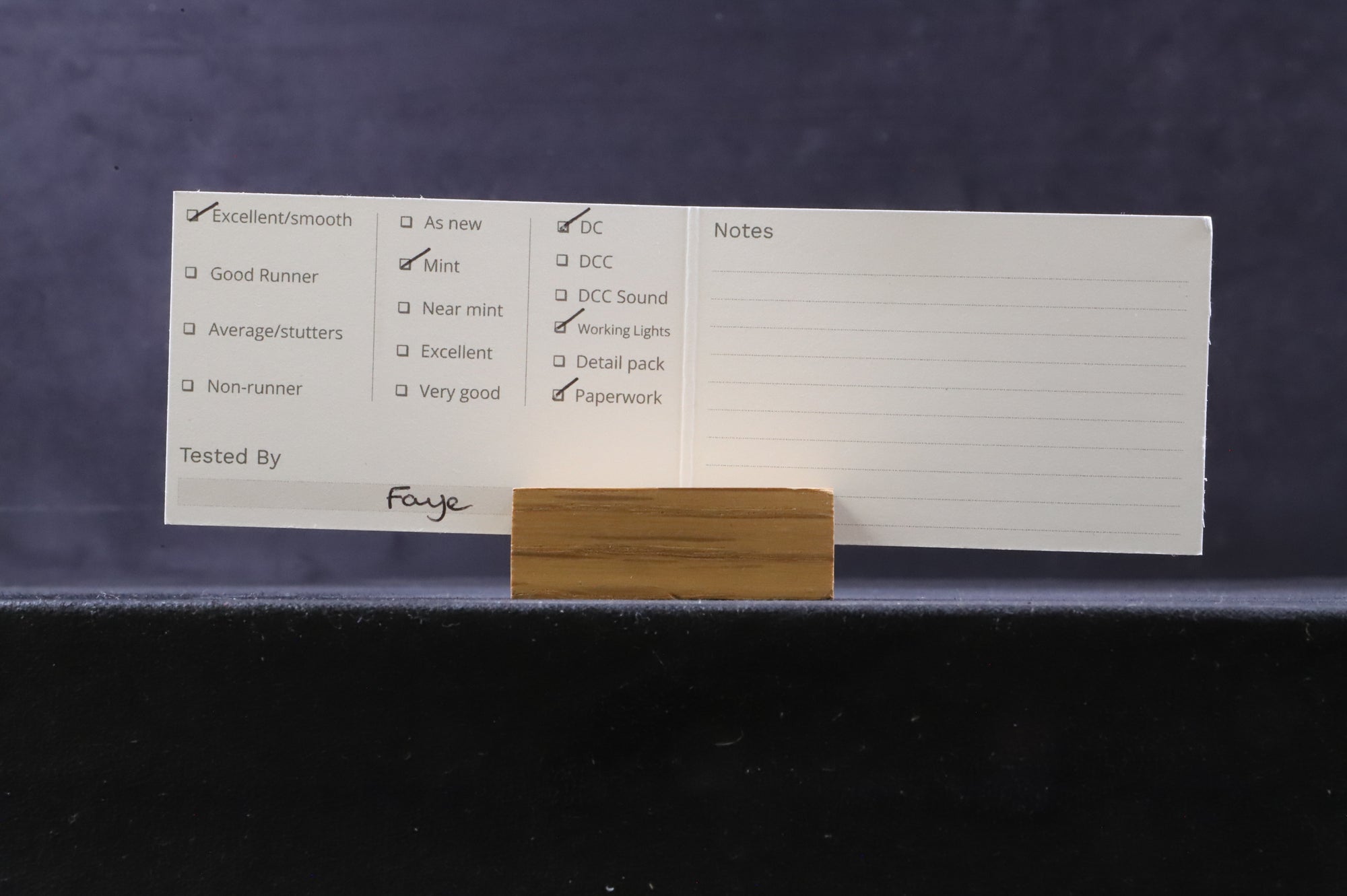 Bachmann OO 32-061 Class 42 Diesel Hydraulic 'D812' 'The Royal Naval Reserve' BR Blue