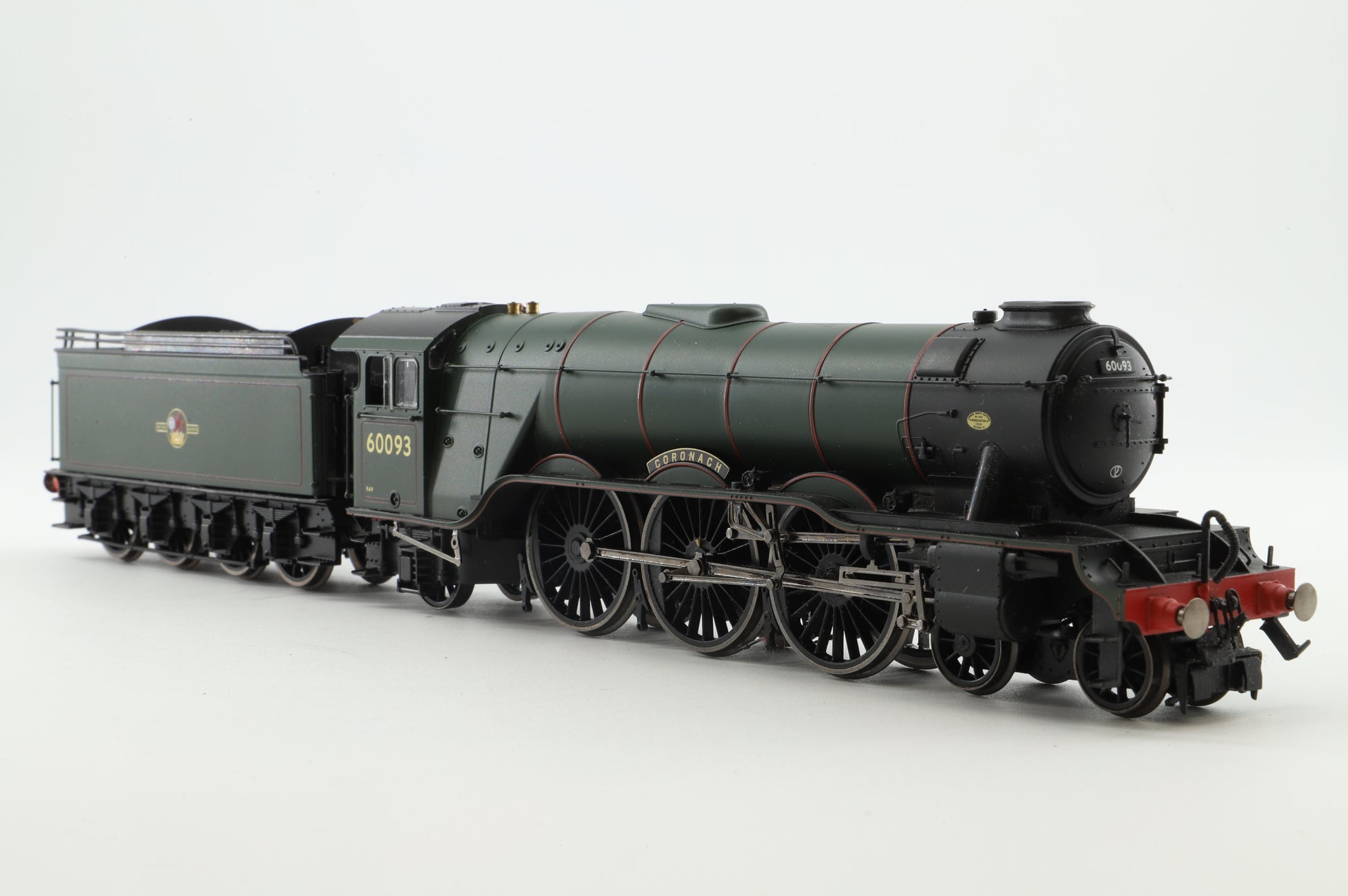 Hornby OO R3013 Class A3 60093 'Coronach' in Lined BR Green w/ Late Crests - DCC Sound