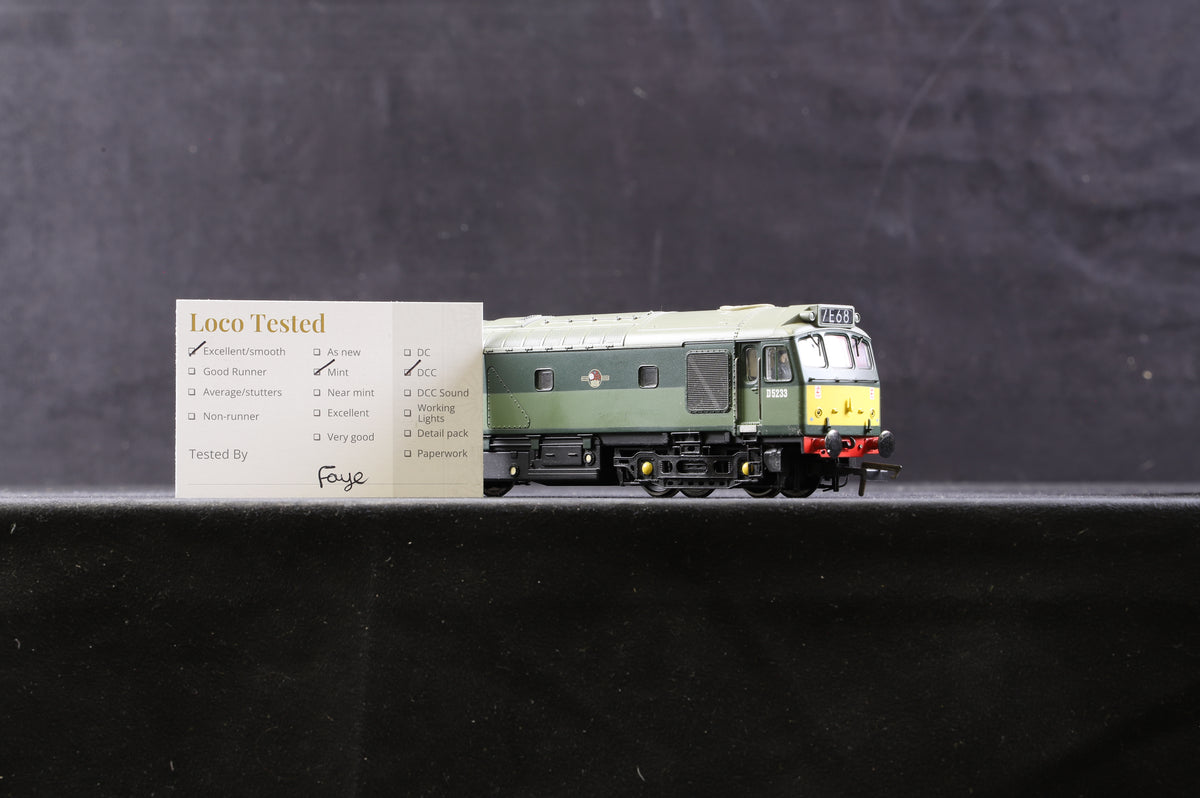 Bachmann OO Class 25/2 &#39;D5233&#39; Two Tone BR Green W/Roof Headcode, DCC Fitted