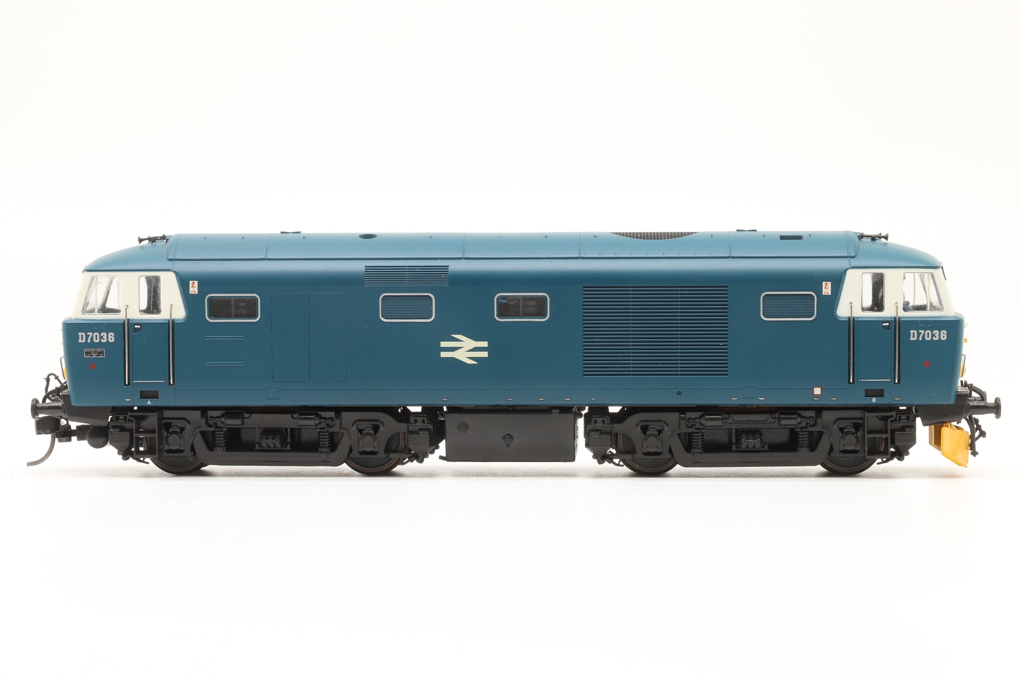 Heljan OO 3502 Class 35 'D7036', DCC Sound