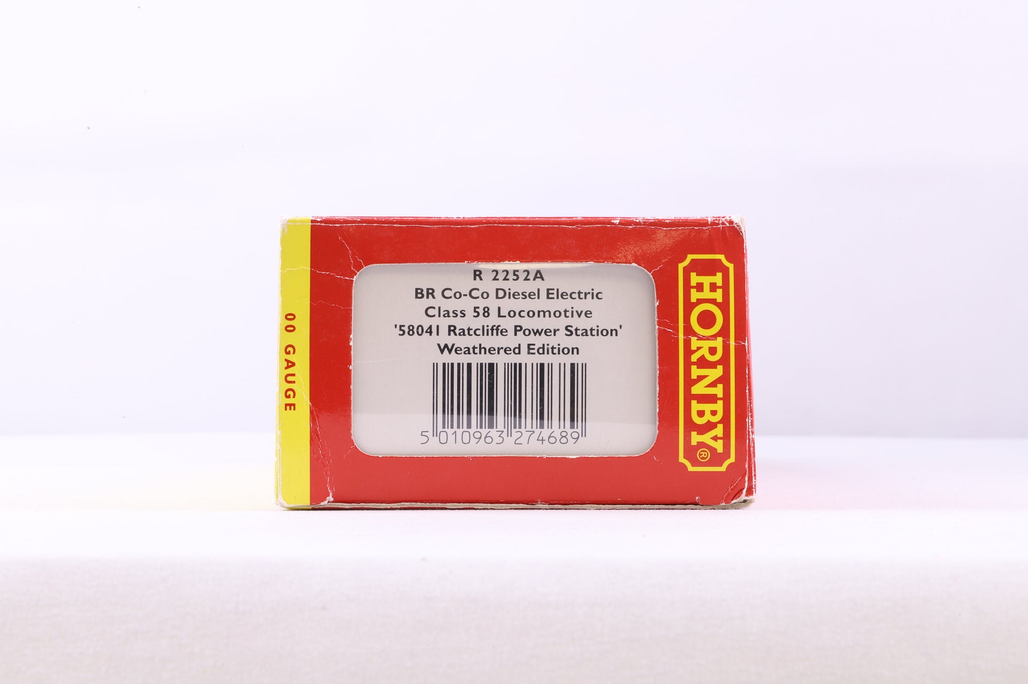 Hornby OO R2252A Class 58 58041 'Ratcliffe Power Station' in BR Railfreight Coal Sector Grey - Weathered