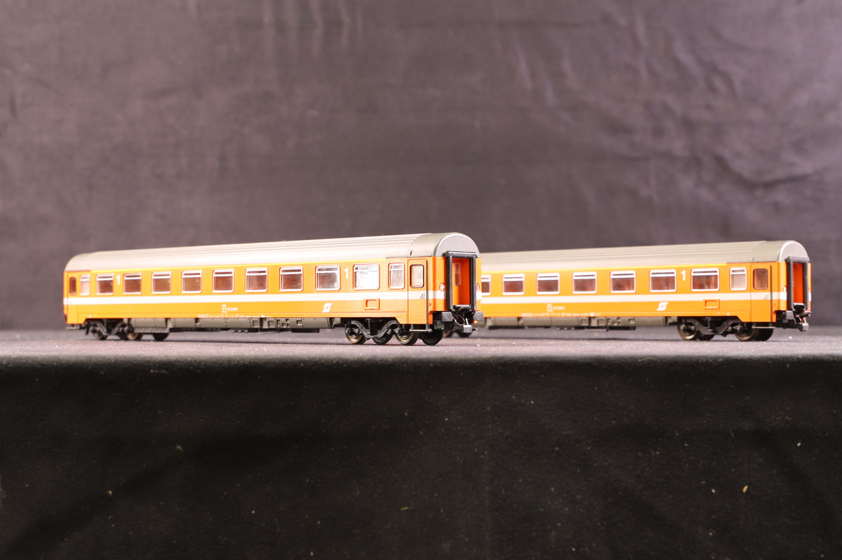 Roco HO 2 x 4236A 1st Class Eurofima Express Coach, Type Amoz of the +ûBB