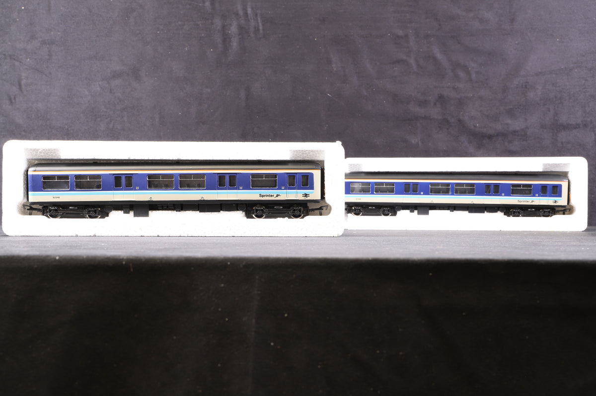 Dapol OO Class 150/2 2 Car DMU Sprinter