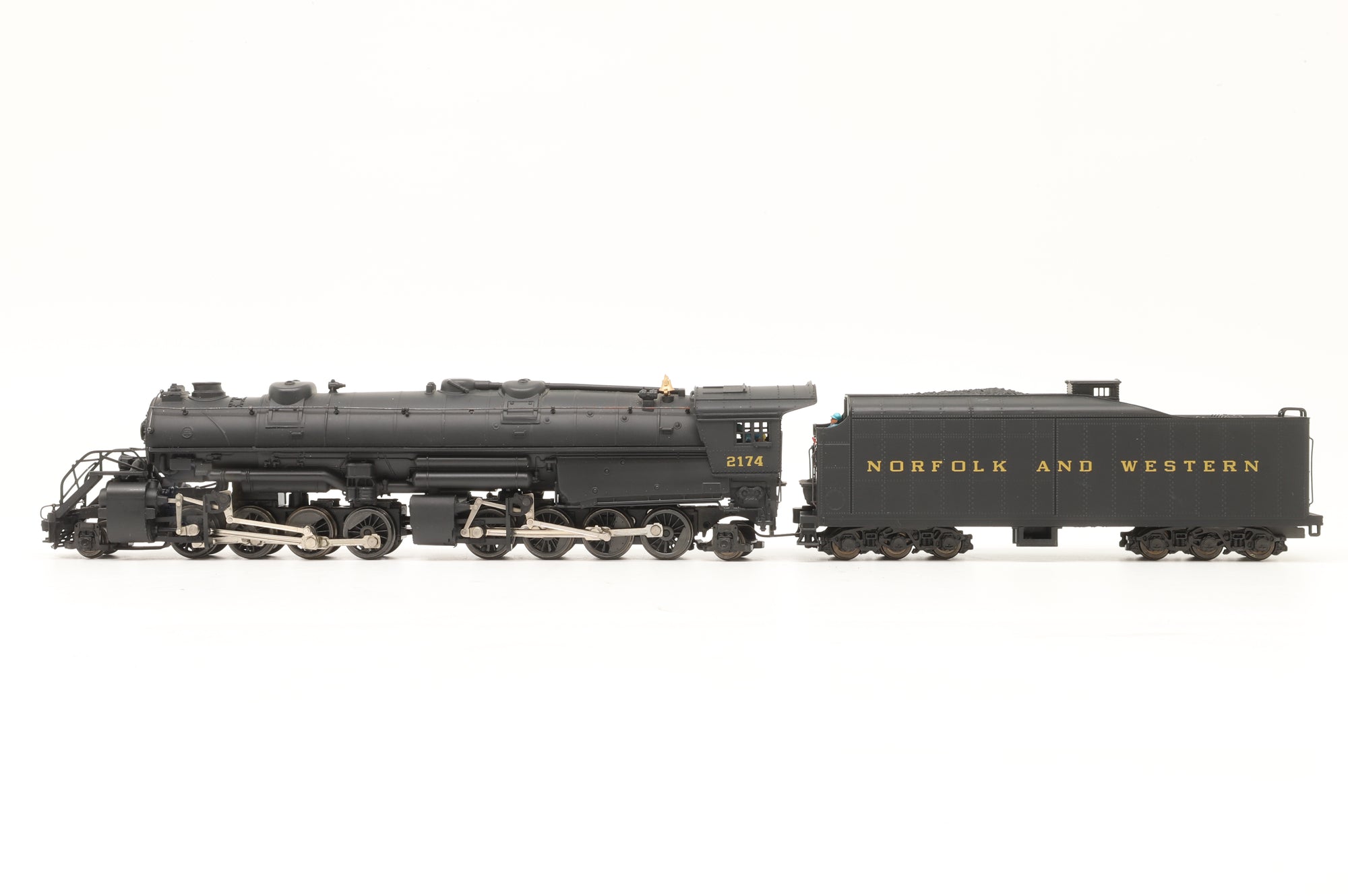 Rivarossi HO 1593 2-8-8-2 Mallet #2174 in Norfolk & Western Black