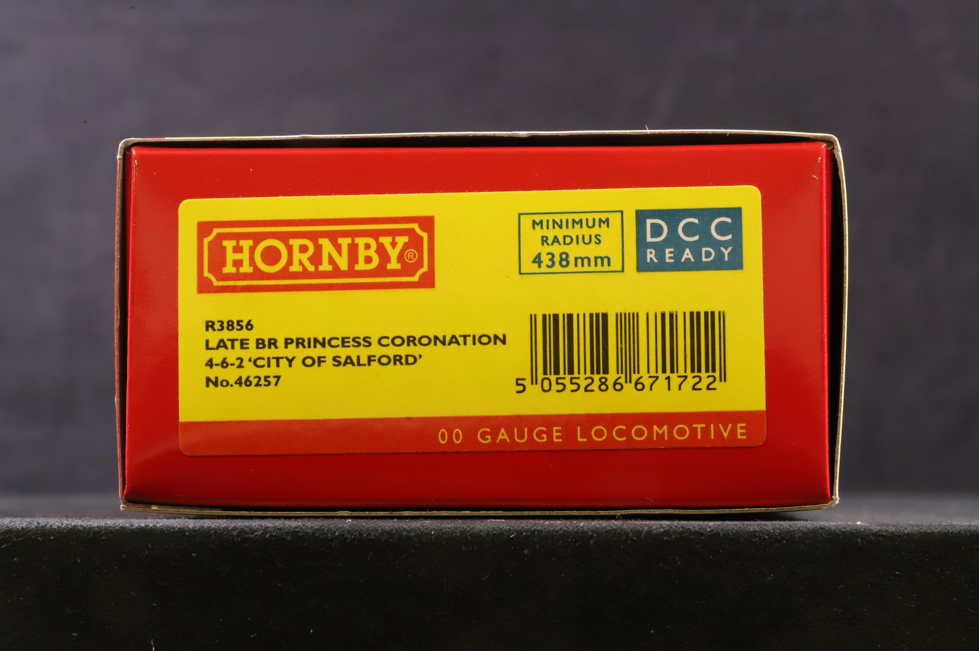 Hornby OO R3856 Princess Coronation '46257' 'City Of Salford' BR Lined Green L/C