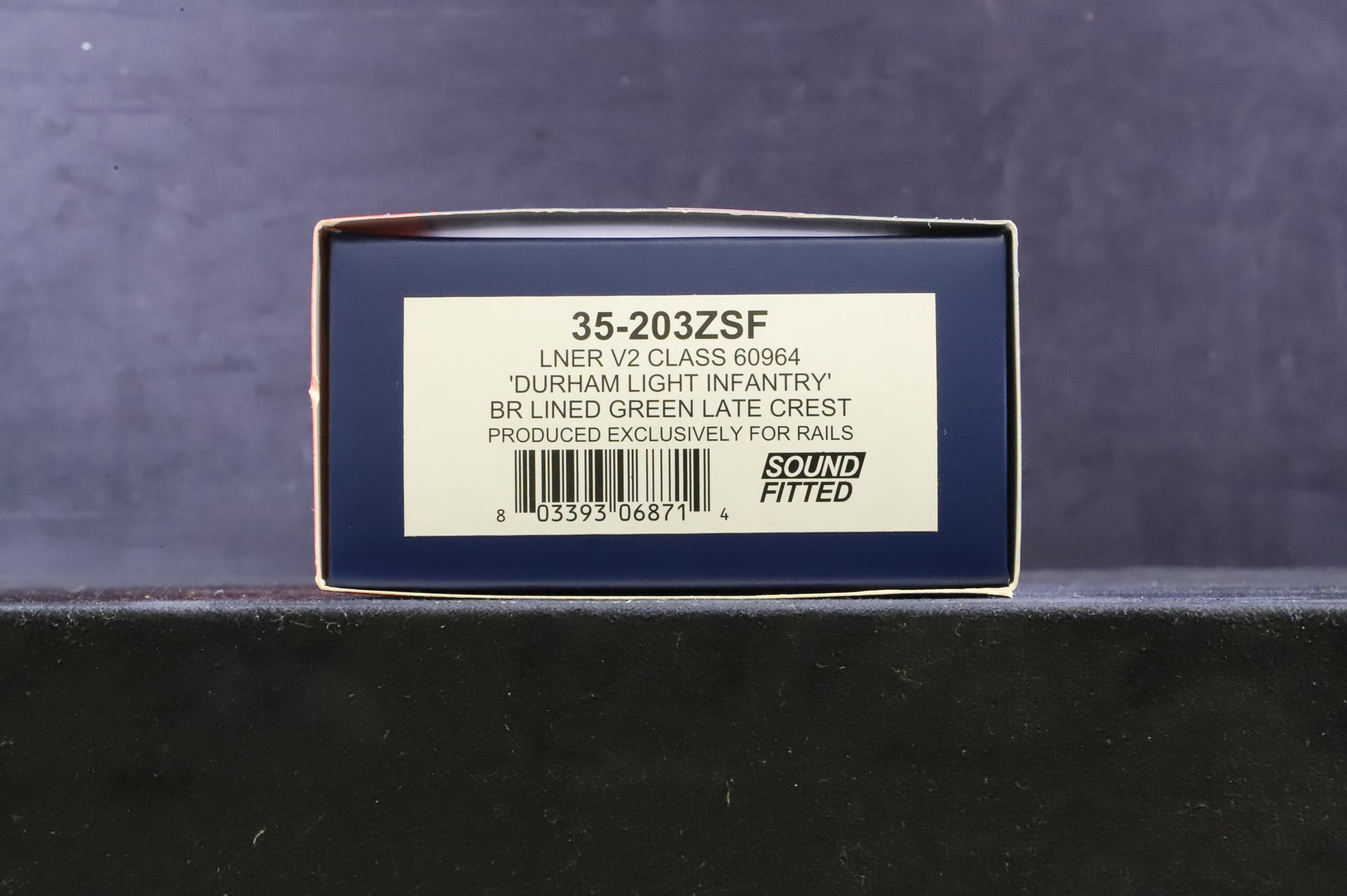 Bachmann OO 35-203ZSF LNER V2 Class '60964' 'Durham Light Infantry' BR Lined Green L/C Excl. Rails DCC Sound