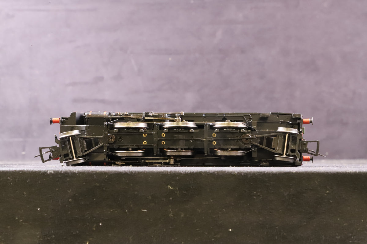 Bachmann OO 31-976A Standard 3MT 82030 in Lined BR Green w/ Late Crests