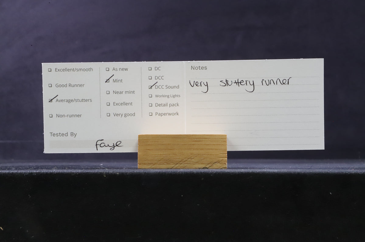 Hornby Railroad OO R3284TTS Class A1 &#39;4472&#39; &#39;Flying Scotsman&#39; LNER Apple Green DCC Sound