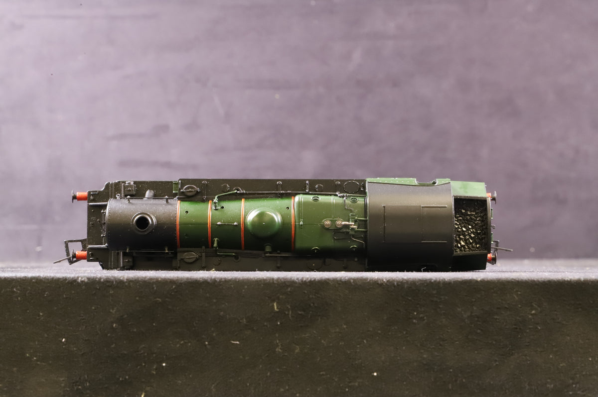 Bachmann OO 31-976A Standard 3MT 82030 in Lined BR Green w/ Late Crests