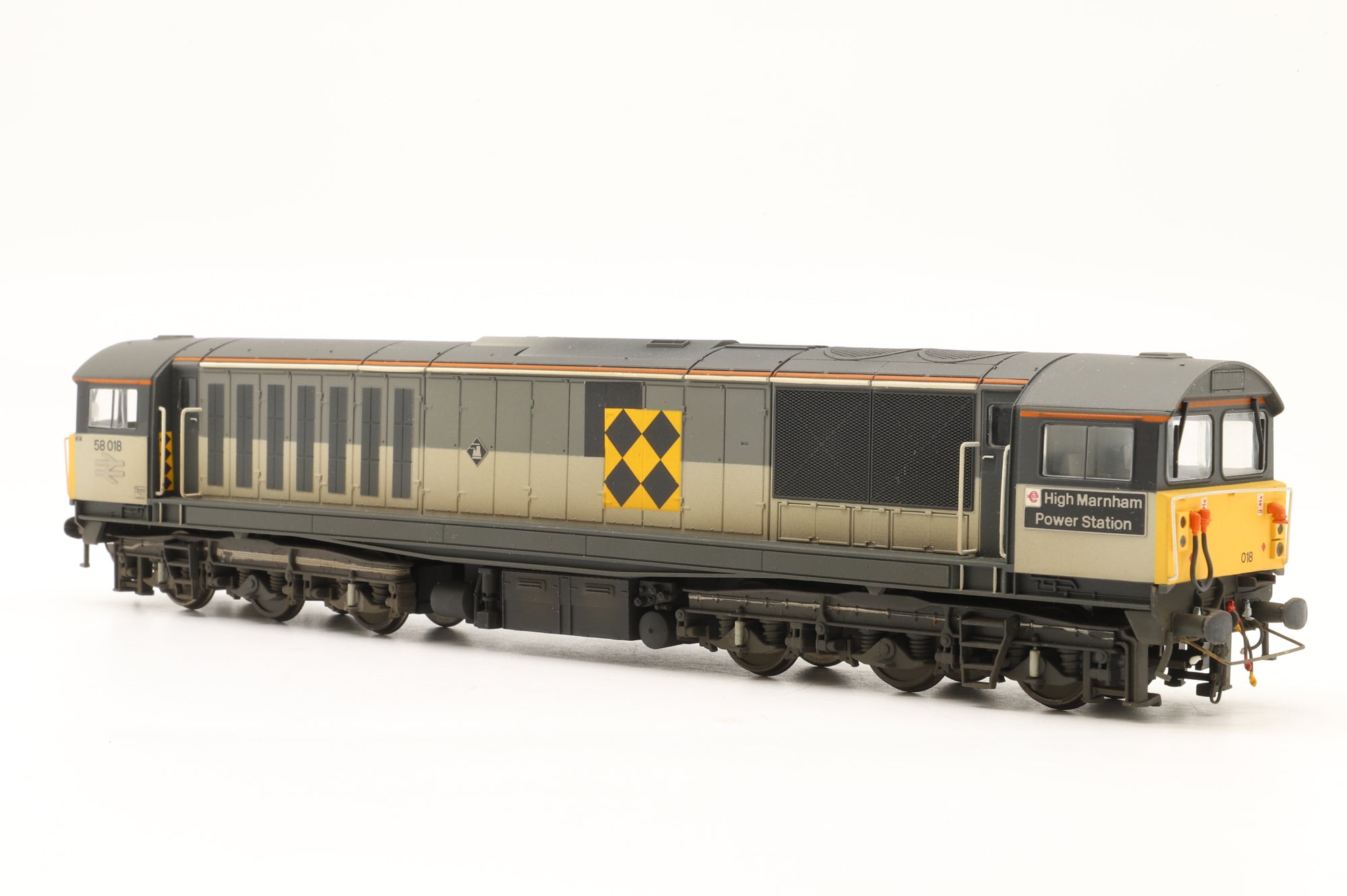 Heljan OO 5800 Class 58 Diesel '58018' "Mainline" Ex-Railfreight Triple Grey Renumbered & Weathered DCC Fitted