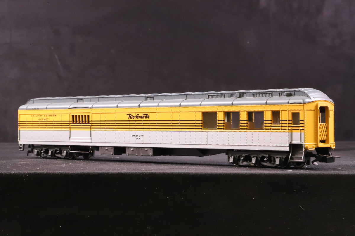 Rivarossi HO Rake Of 3 Rio Grande 1920 Caoches Inc. 6573, 6575 &amp; 6570