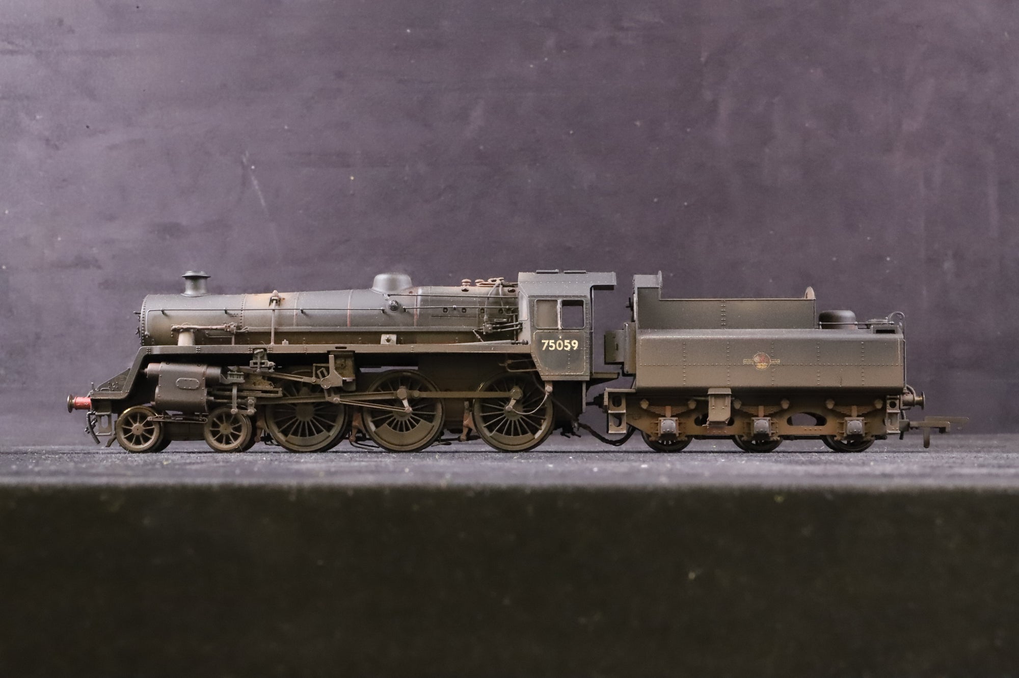 Hornby OO R2715 Standard Class 4MT '75059' BR Black L/C Weathered & Renumbered DCC Fitted