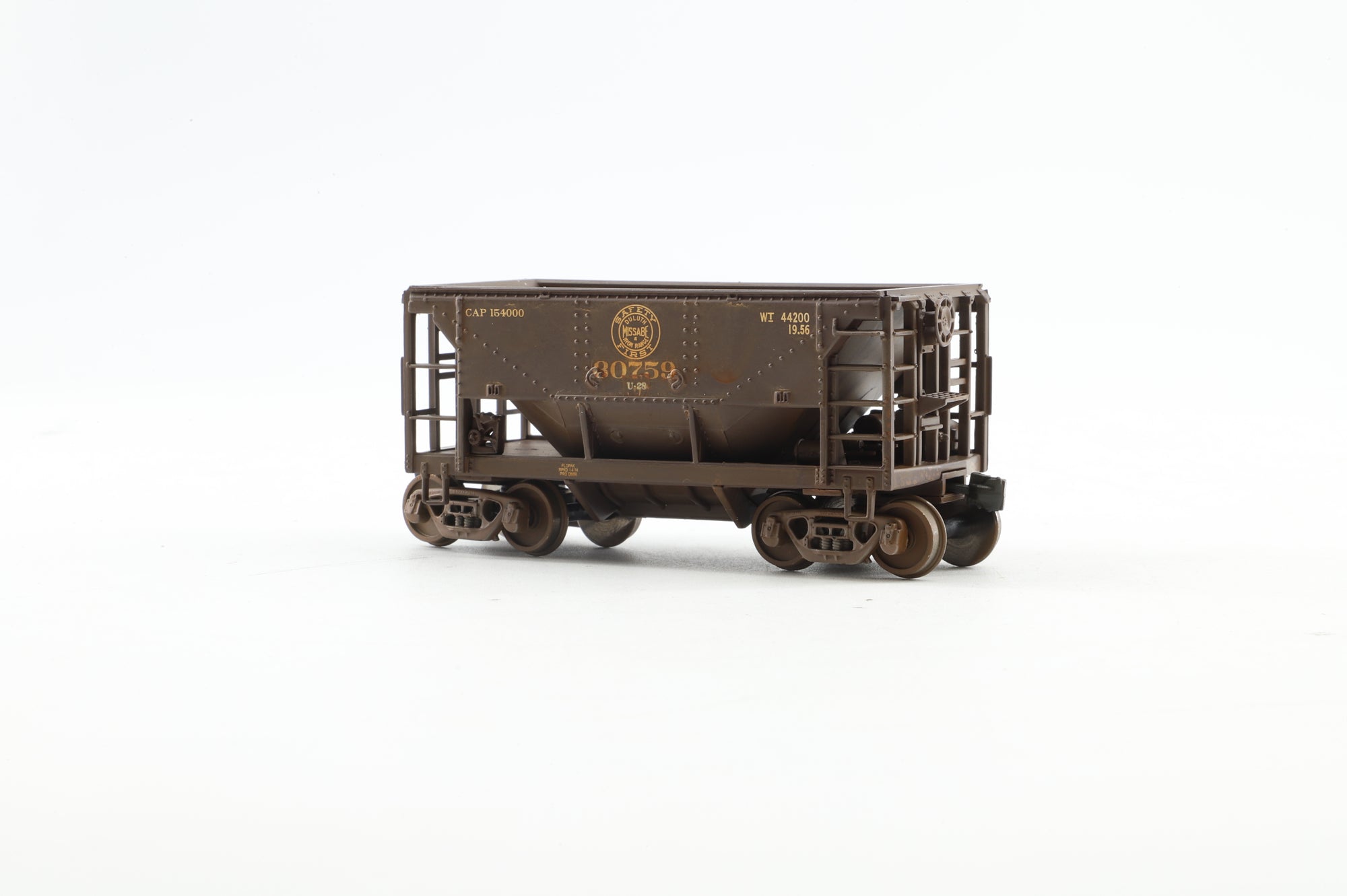 Walthers HO 910-58014 6-Pack of 24' Minnesota Ore Cars in DMIR Brown - Pro-Customised/Weathered