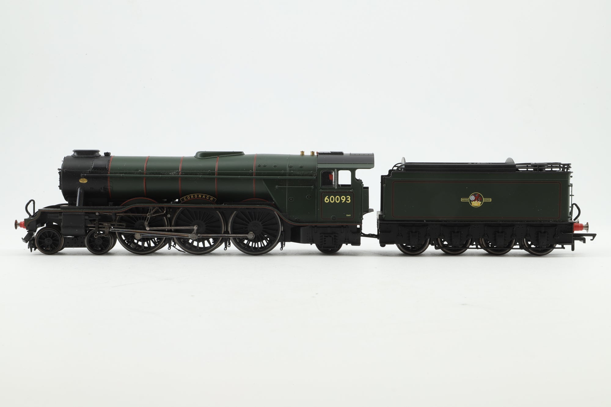 Hornby OO R3013 Class A3 60093 'Coronach' in Lined BR Green w/ Late Crests - DCC Sound