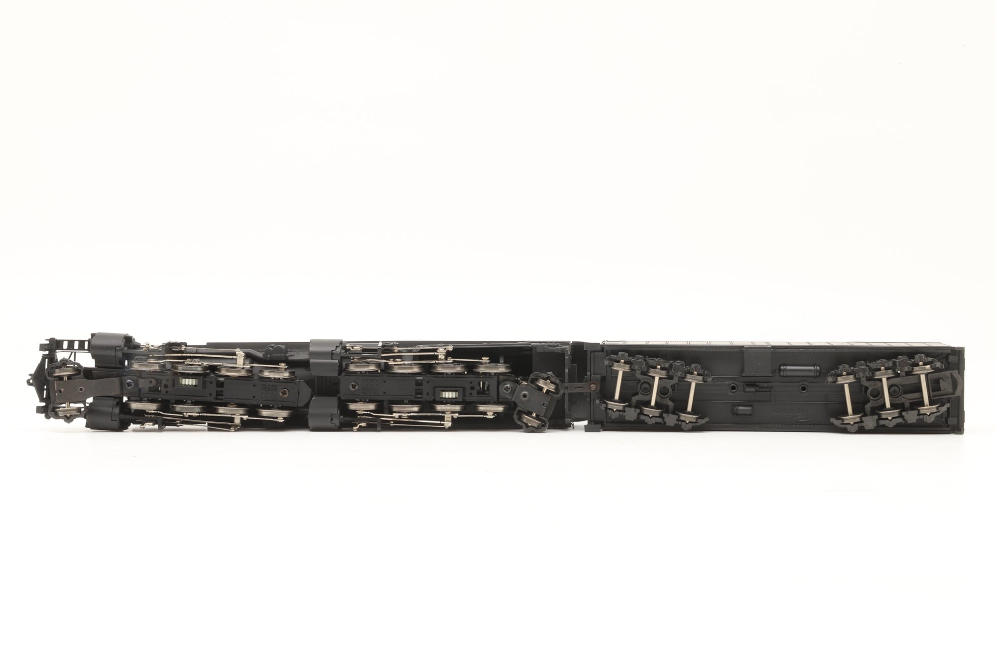 Rivarossi HO 1593 2-8-8-2 Mallet #2174 in Norfolk & Western Black