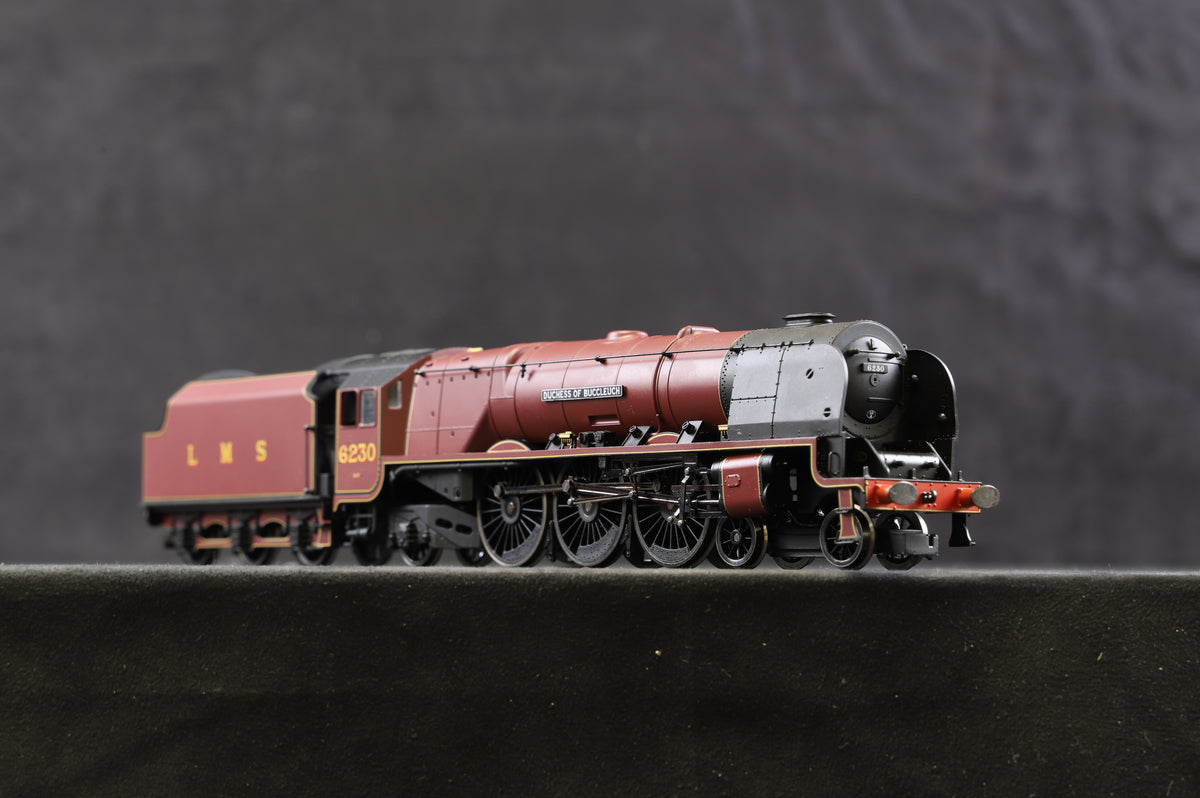 Hornby OO R2230 LMS 4-6-2 Duchess Class &#39;Duchess Of Buccleuch&#39; LMS Lined red
