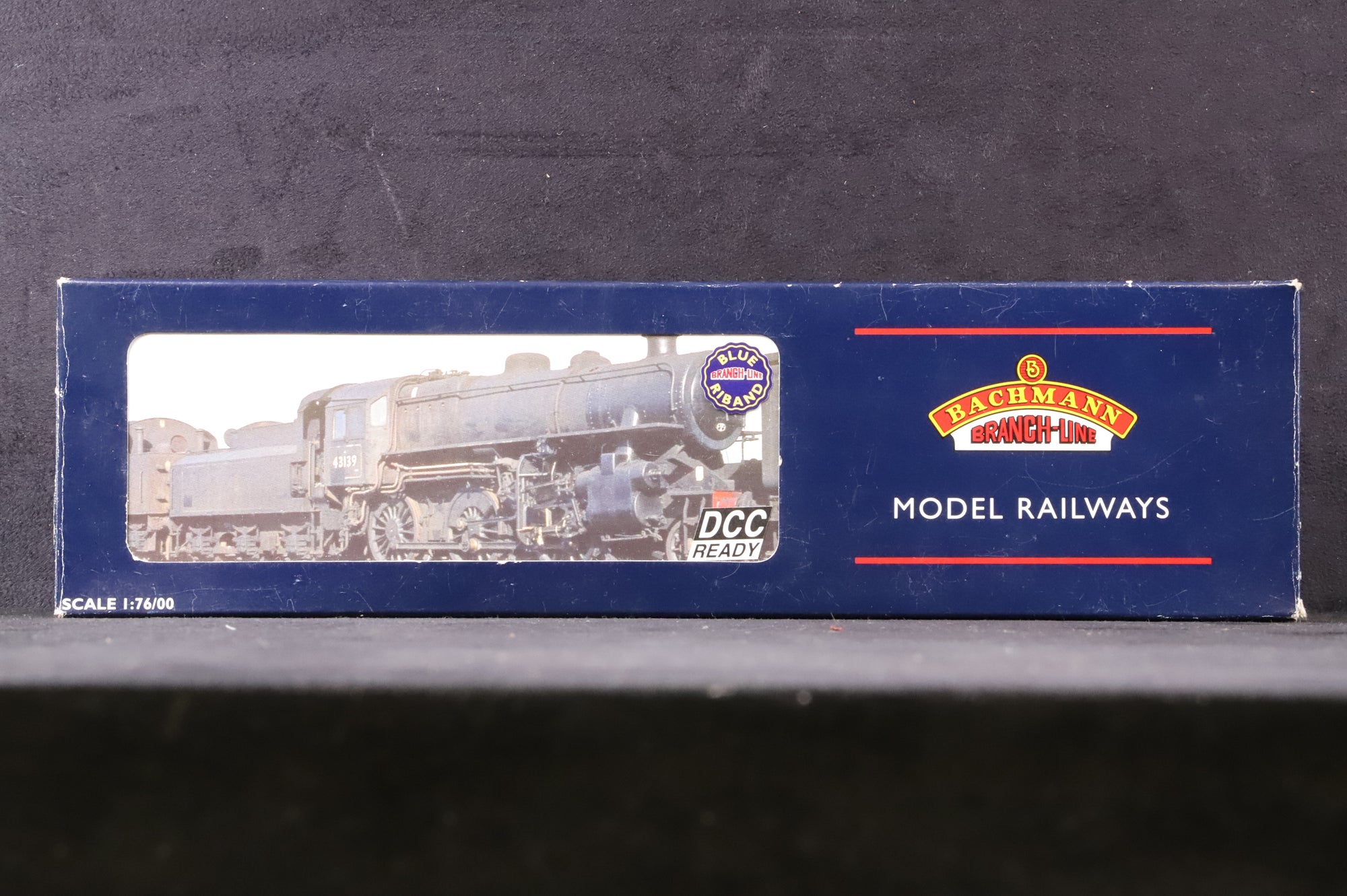 Bachmann OO 32-577 Ivatt Class 4 43160 in Lined BR Black w/ Early Crests