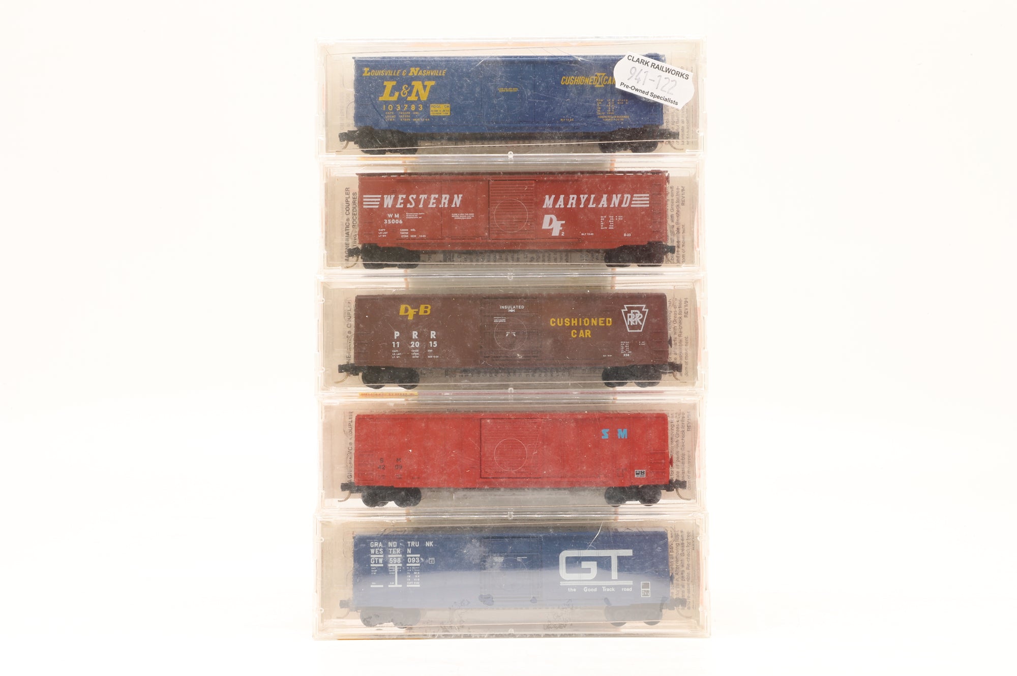 Micro-Trains N Pack of 5x Assorted America 50' Box Cars