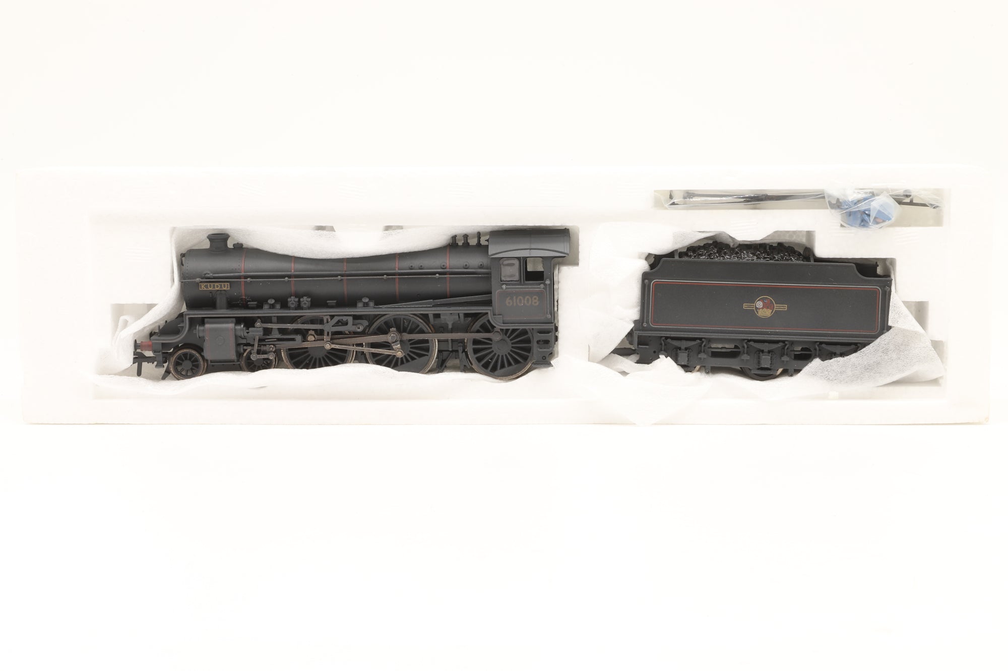 Bachmann OO 31-709 Class B1 '61008' 'Kudu' BR Lined Black L/C Weathered