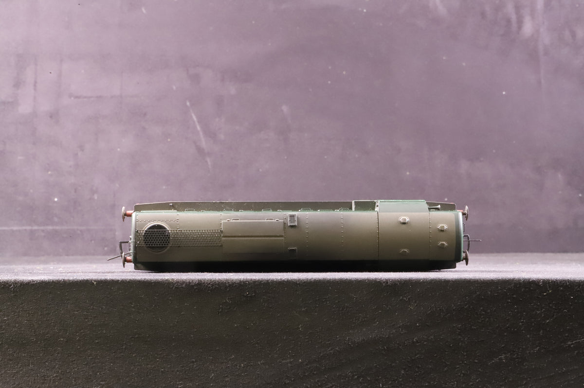 Heljan OO 16051 Class 16 D8405 in BR Green - Weathered