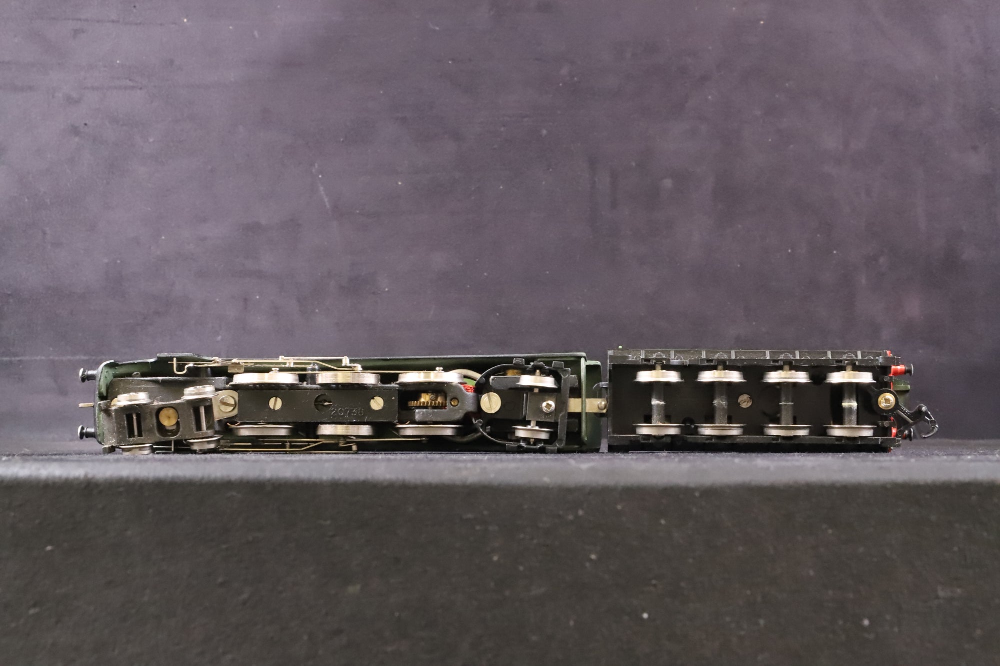 Wrenn OO W2211/A Class A4 'Silver Link '60014'