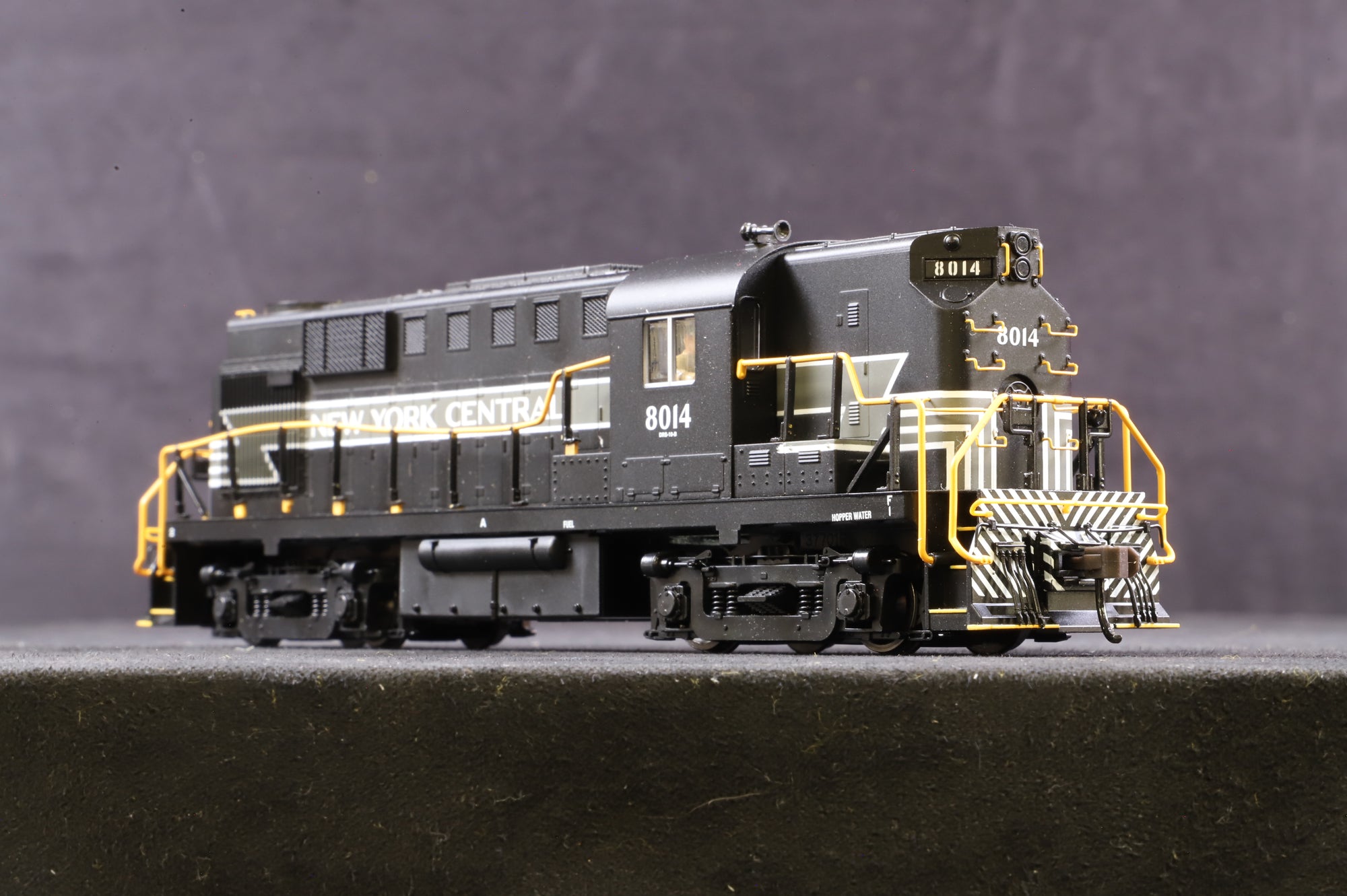 Atlas HO 8778 Alco RS-11 Diesel Locomotive NYC '8014'