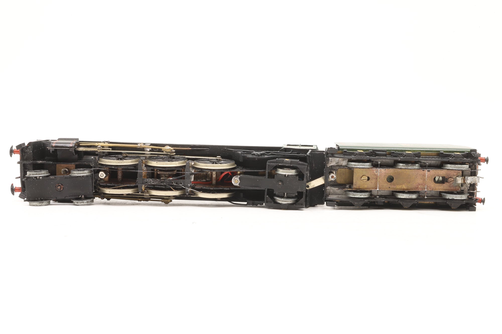 DJH OO K50 Standard Class 8 '71000' BR Green Kit Built