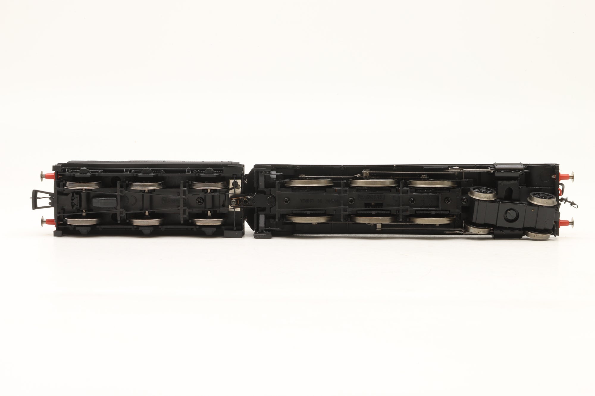 Hornby OO R2403 Grange Class 'Derwent Grange' '6862' BR Black E/C