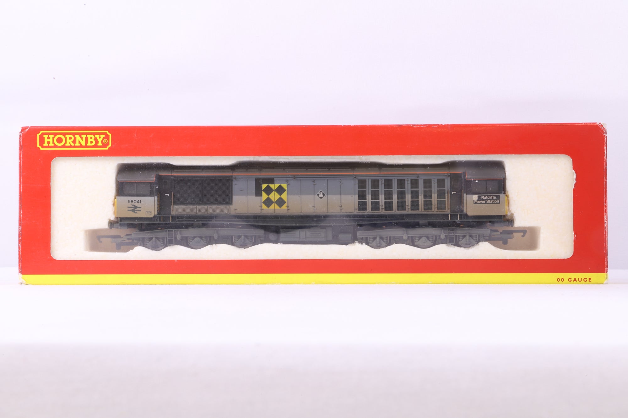 Hornby OO R2252A Class 58 58041 'Ratcliffe Power Station' in BR Railfreight Coal Sector Grey - Weathered