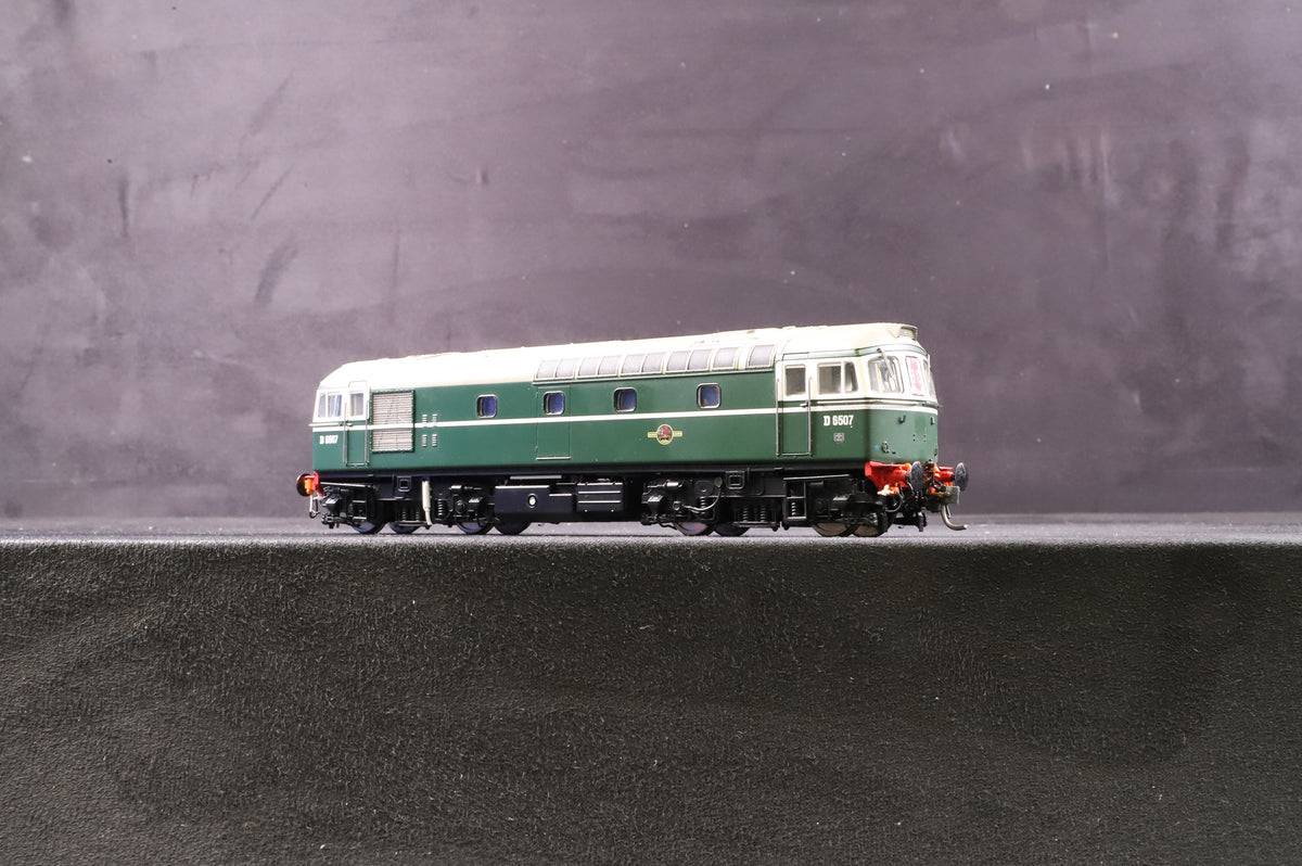 Heljan OO 34101 Class 33 D6507 in BR Green