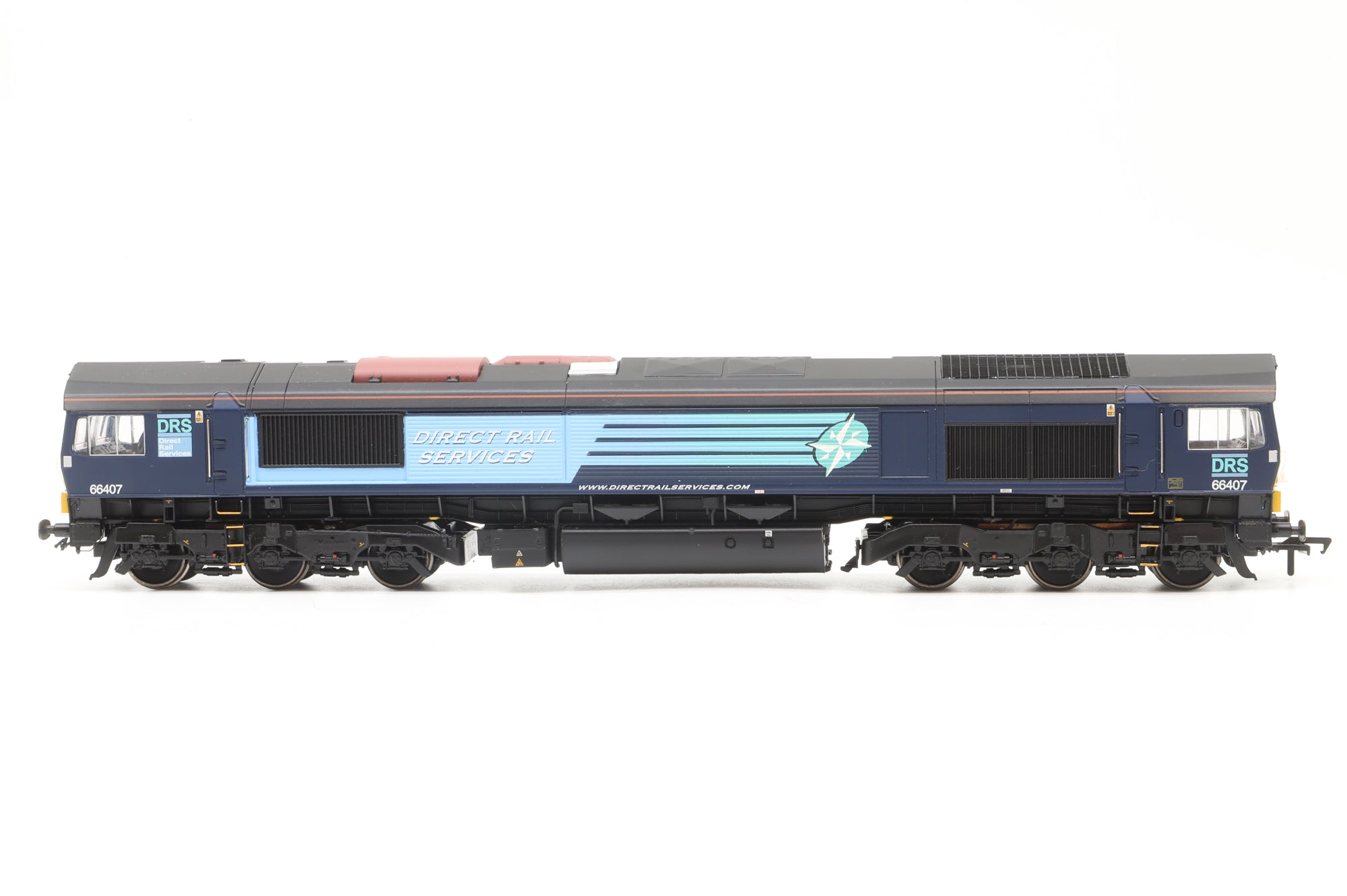 Bachmann OO 32-731 Class 66 Diesel '66407' Direct Rail Services